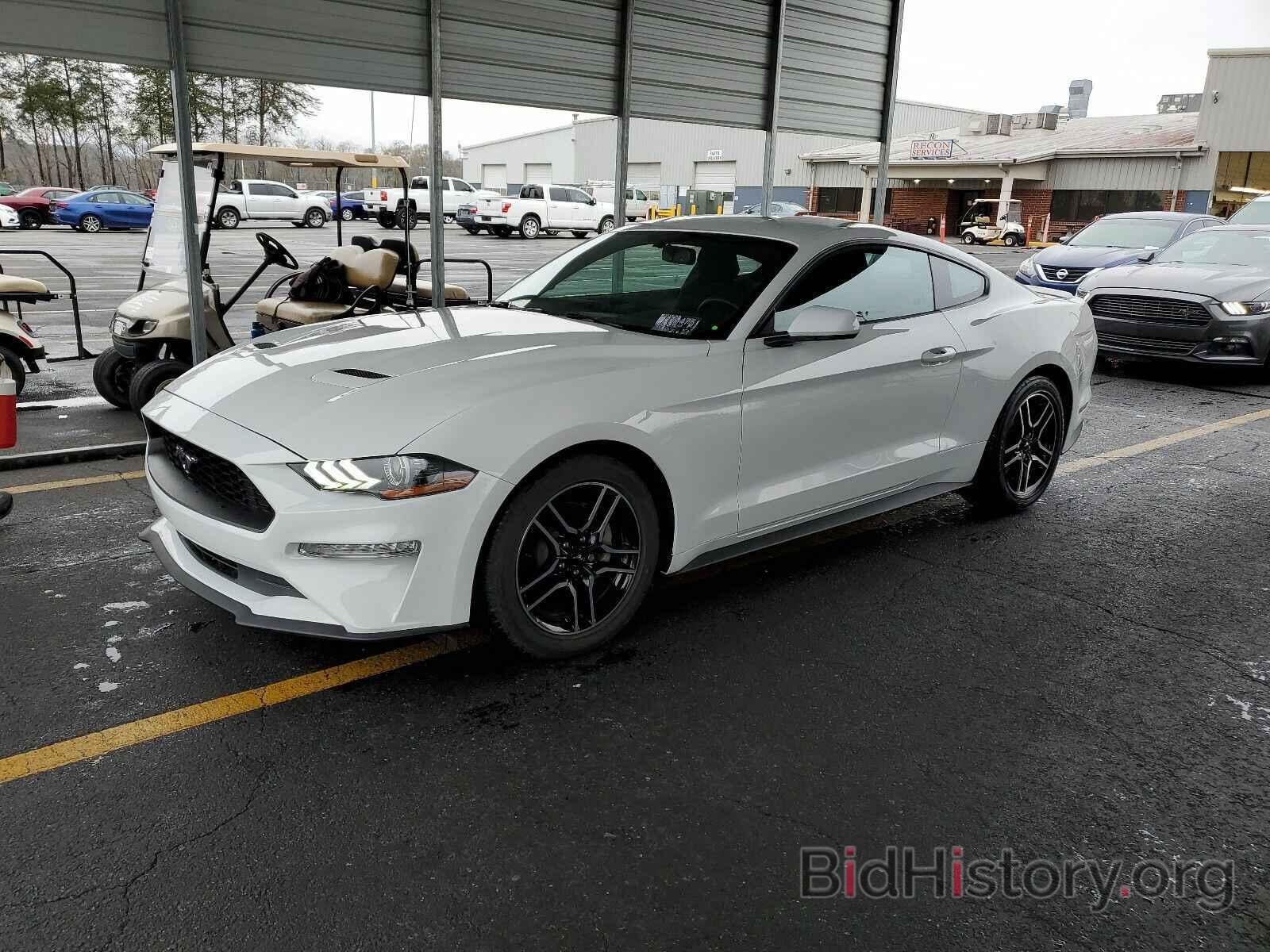 Photo 1FA6P8TH9L5127574 - Ford Mustang 2020