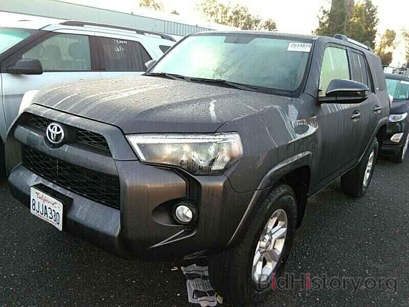 Photo JTEBU5JR8K5673868 - Toyota 4Runner SR5 2019