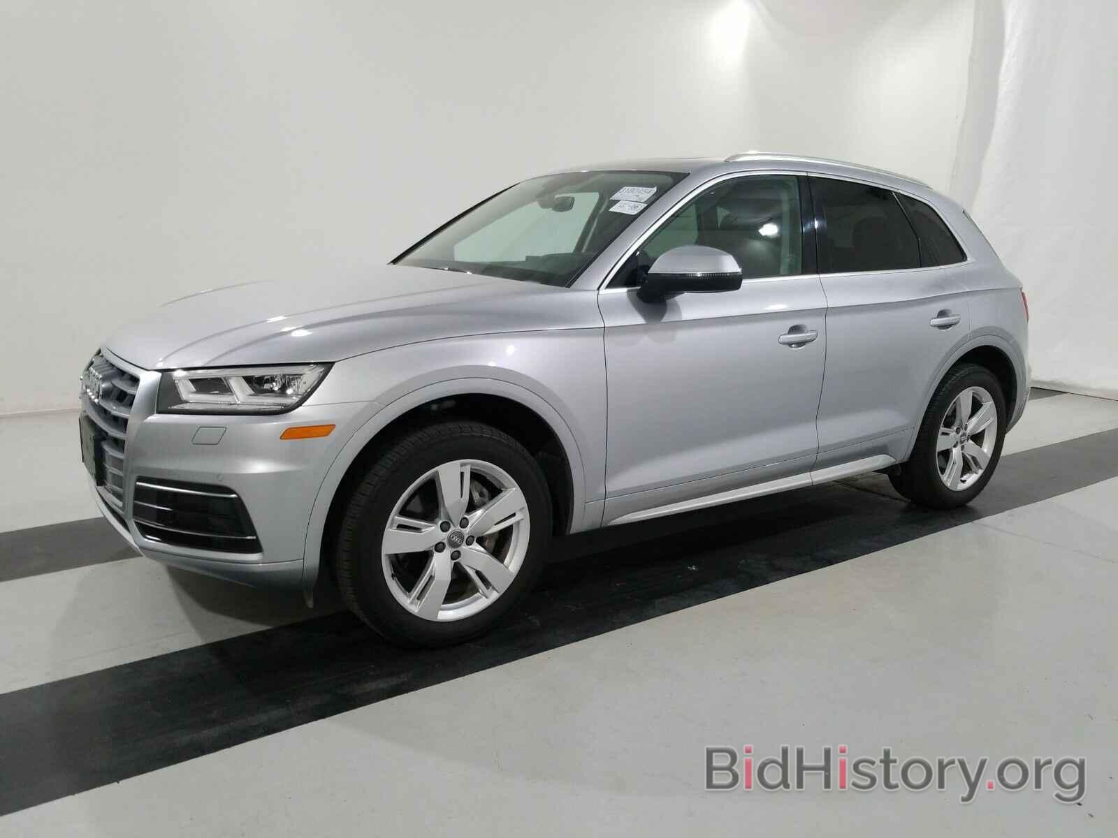 Photo WA1BNAFY2K2056696 - Audi Q5 2019