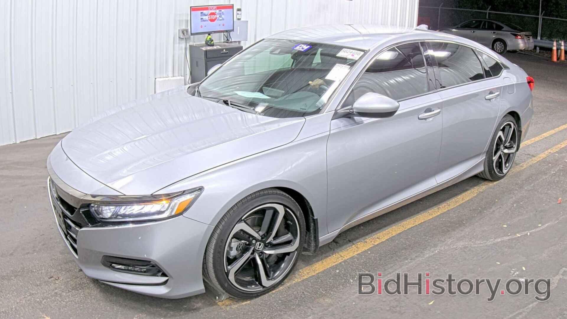 Photo 1HGCV1F3XKA037898 - Honda Accord Sedan 2019