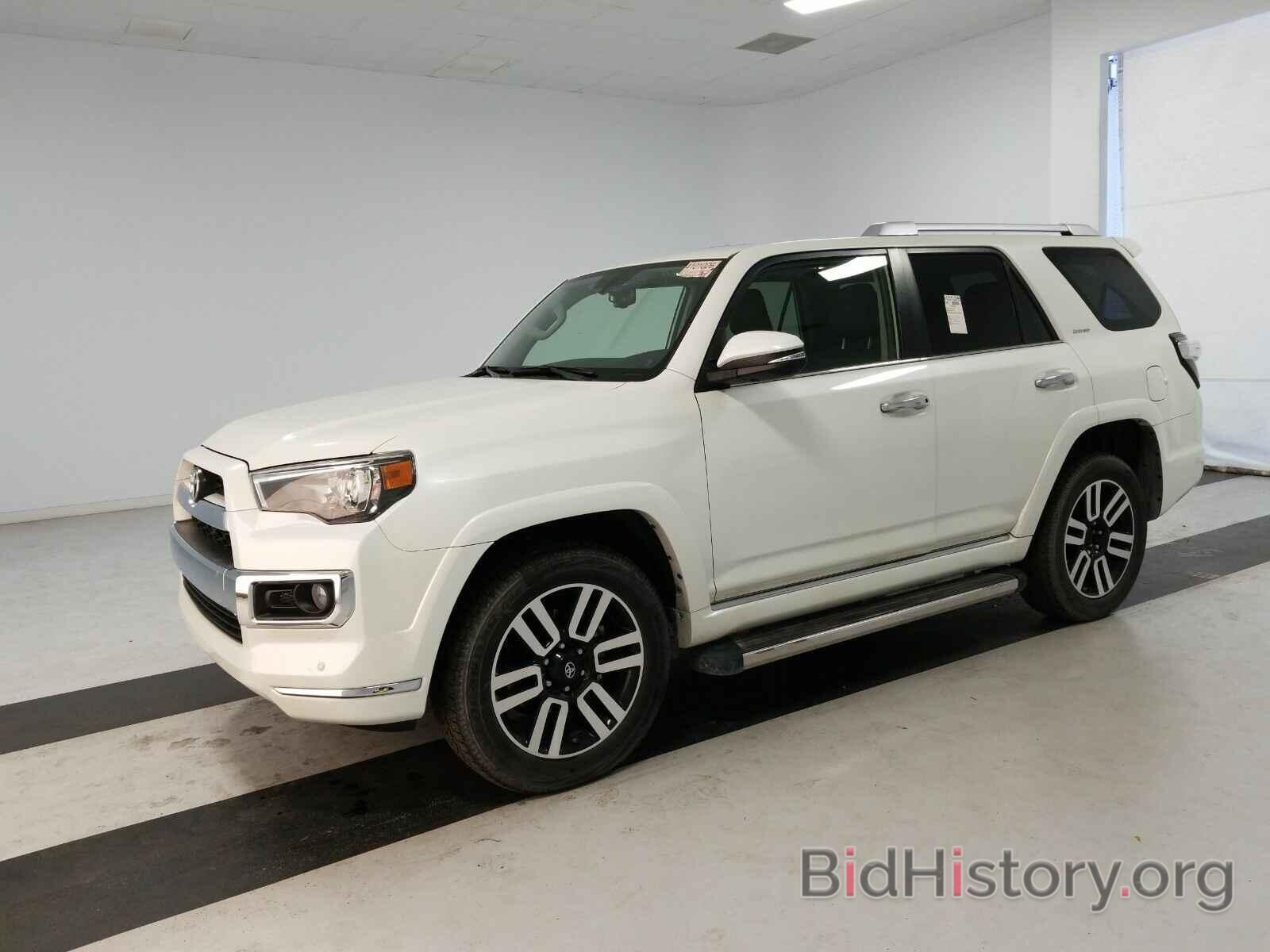 Photo JTEBU5JR7K5674106 - Toyota 4Runner 2019