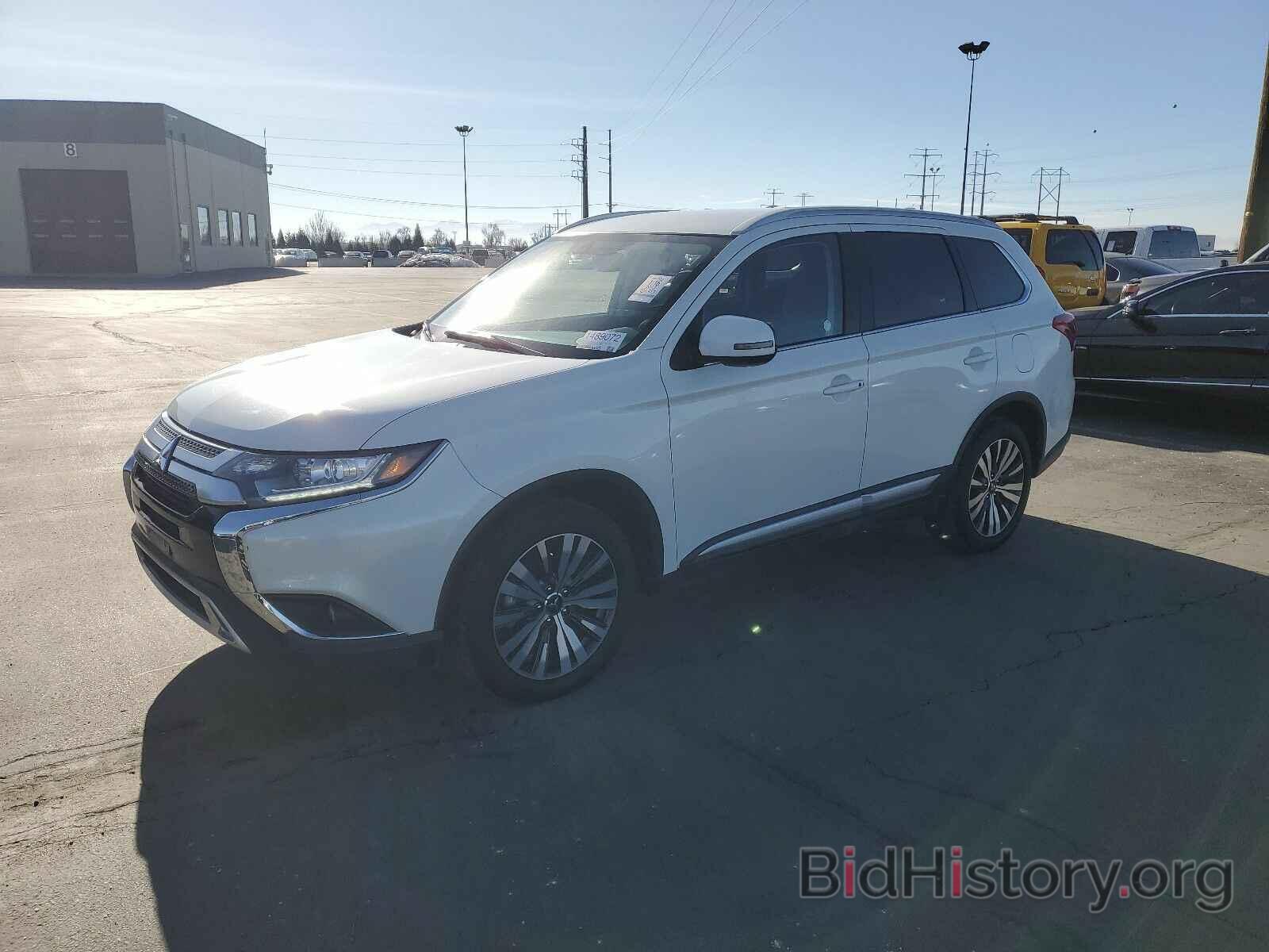 Photo JA4AZ3A32KZ041355 - Mitsubishi Outlander 2019