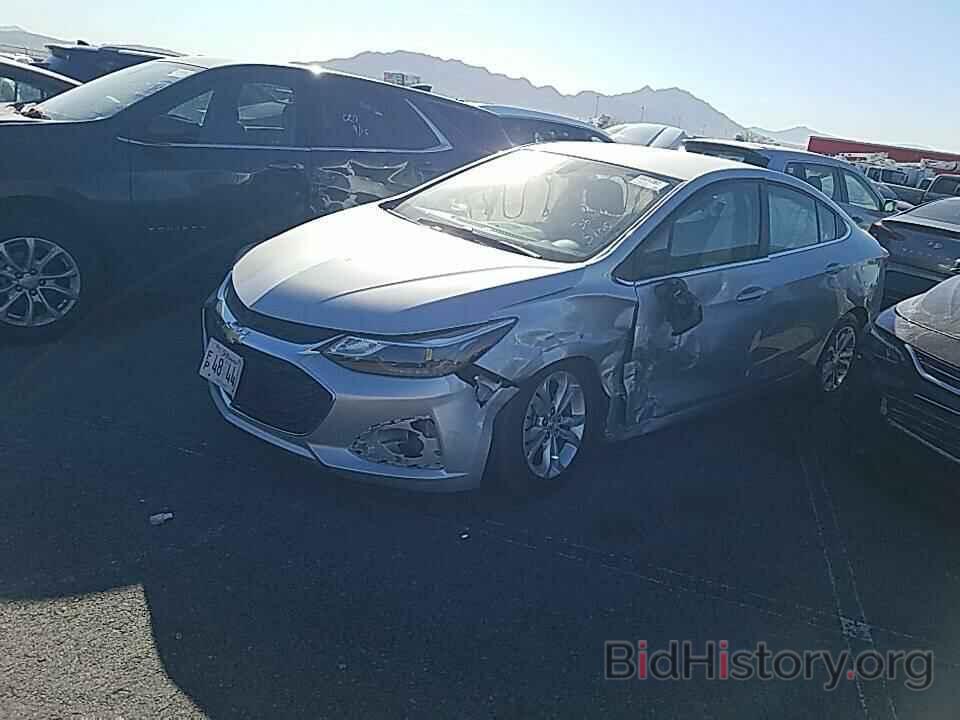 Photo 1G1BE5SM0K7113456 - Chevrolet Cruze 2019