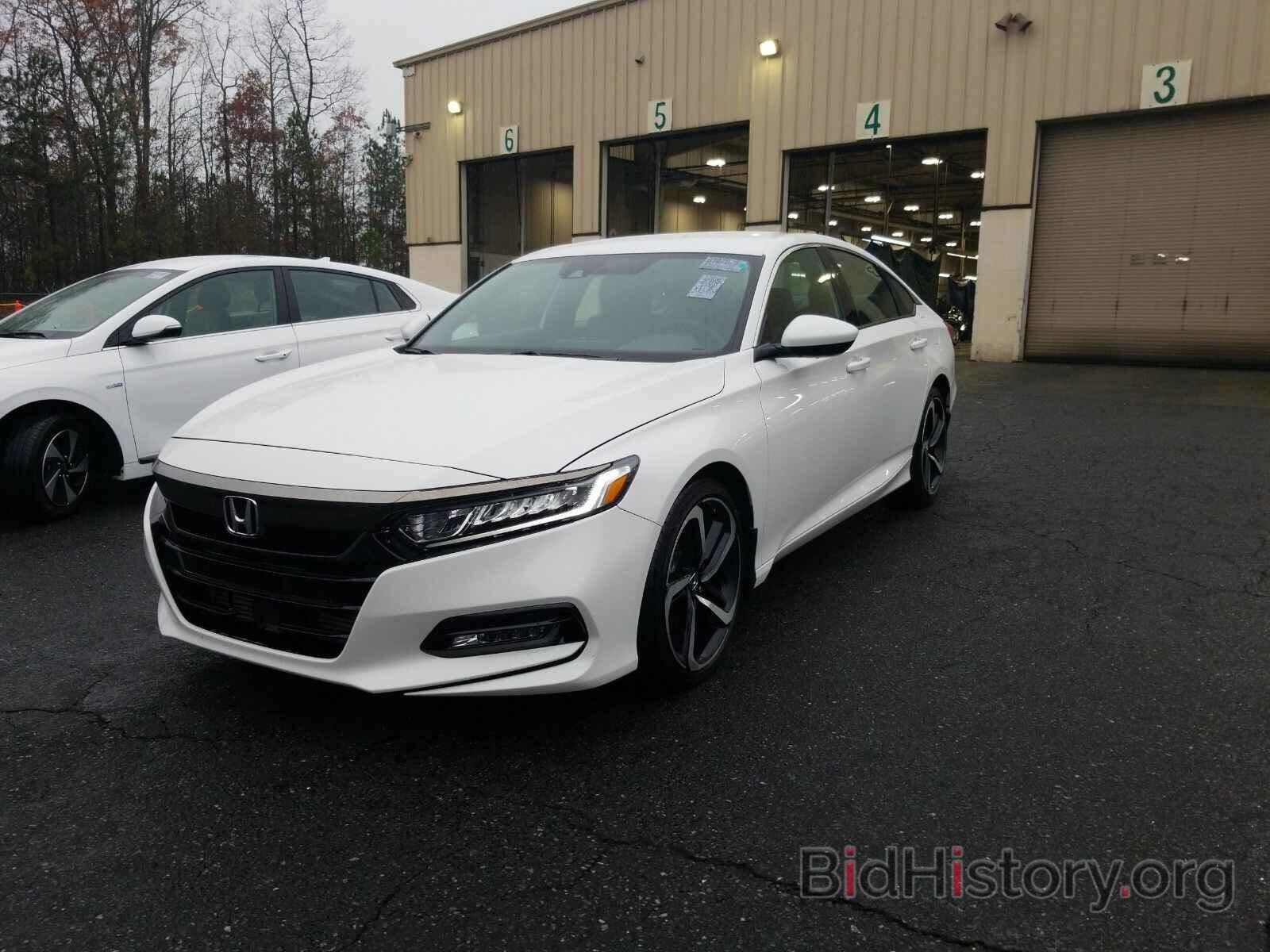 Photo 1HGCV1F36KA053533 - Honda Accord Sedan 2019