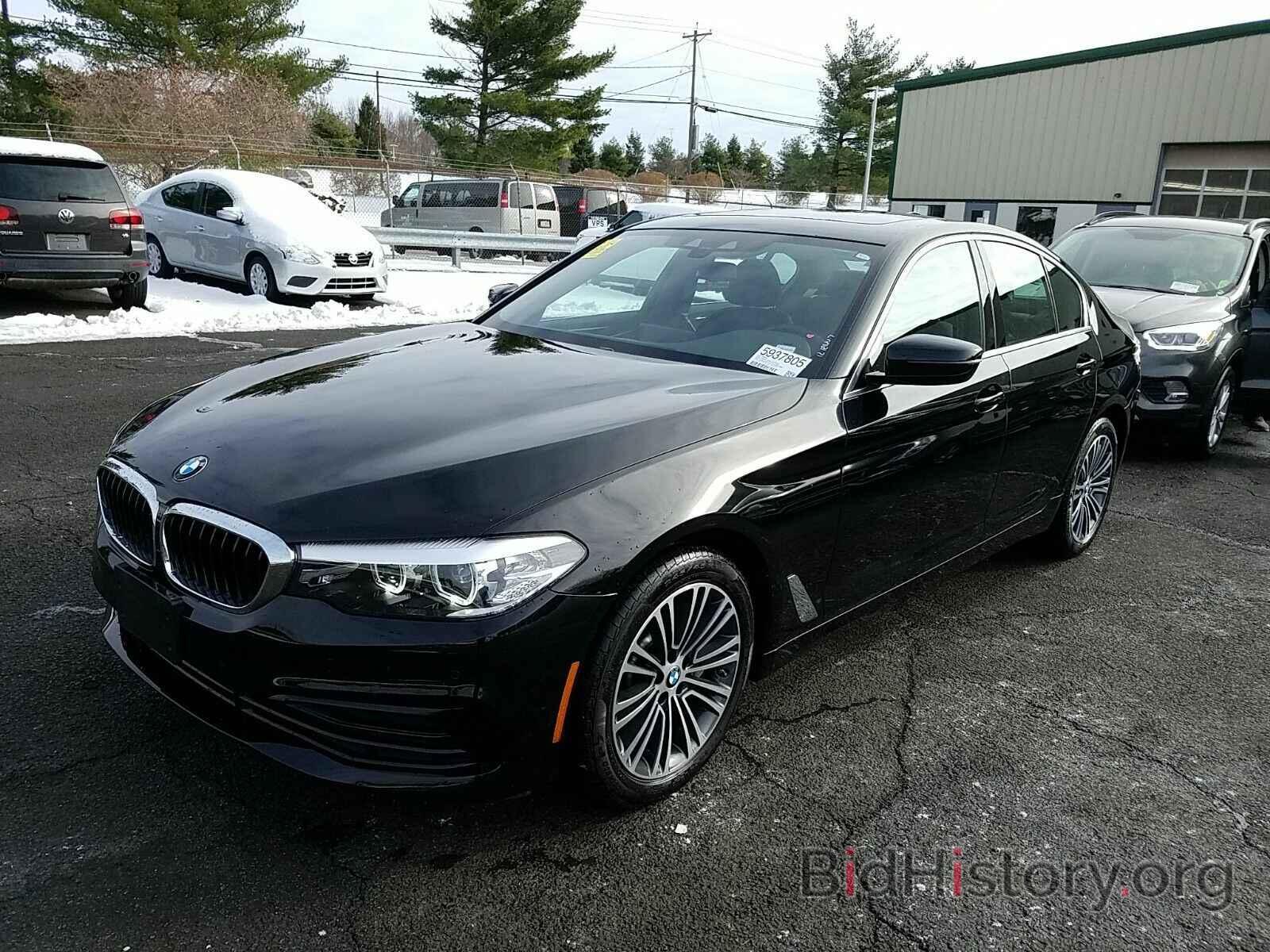 Photo WBAJR7C01LWW60089 - BMW 5 Series 2020