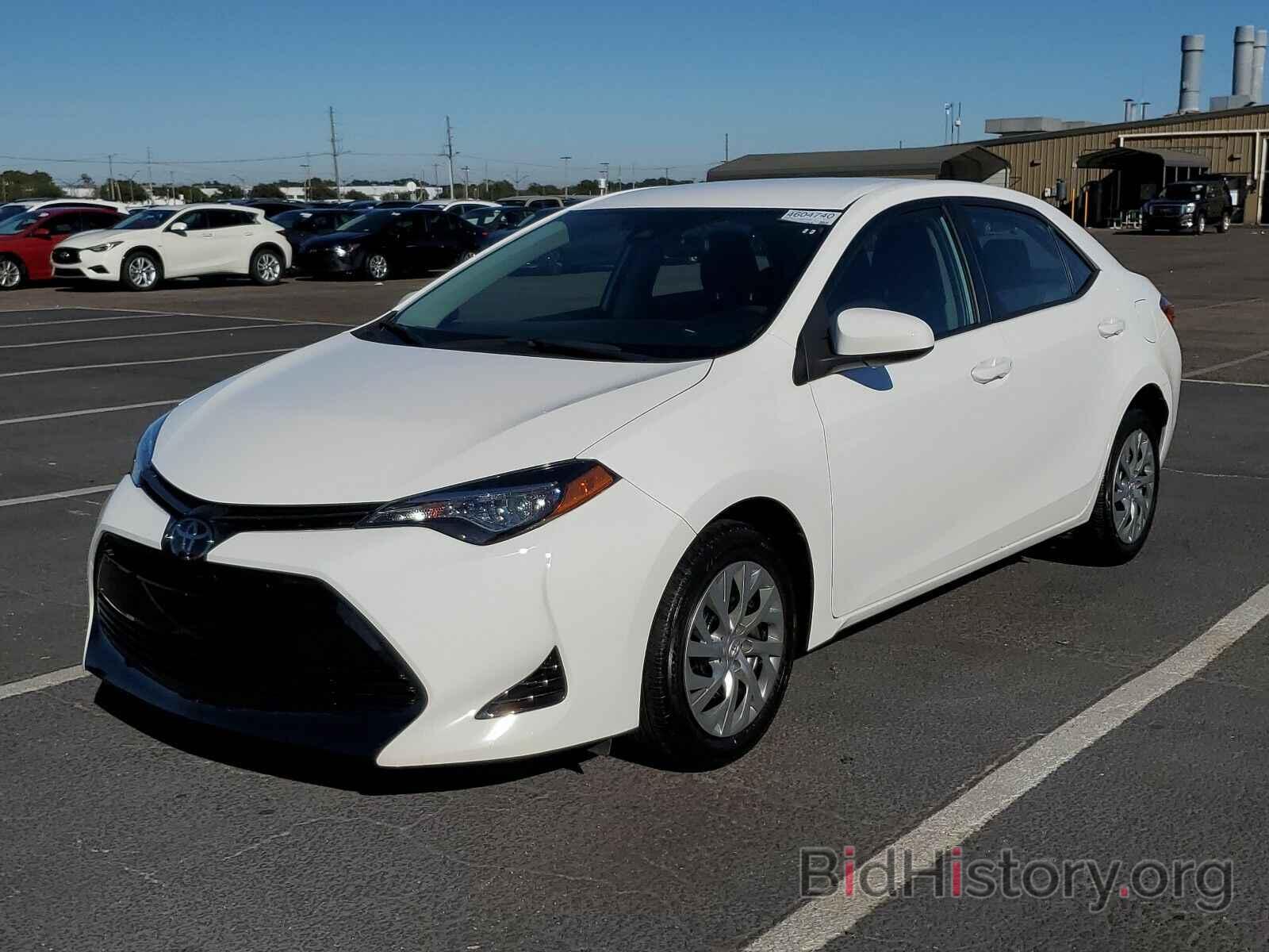 Photo 2T1BURHE5KC154360 - Toyota Corolla LE 2019