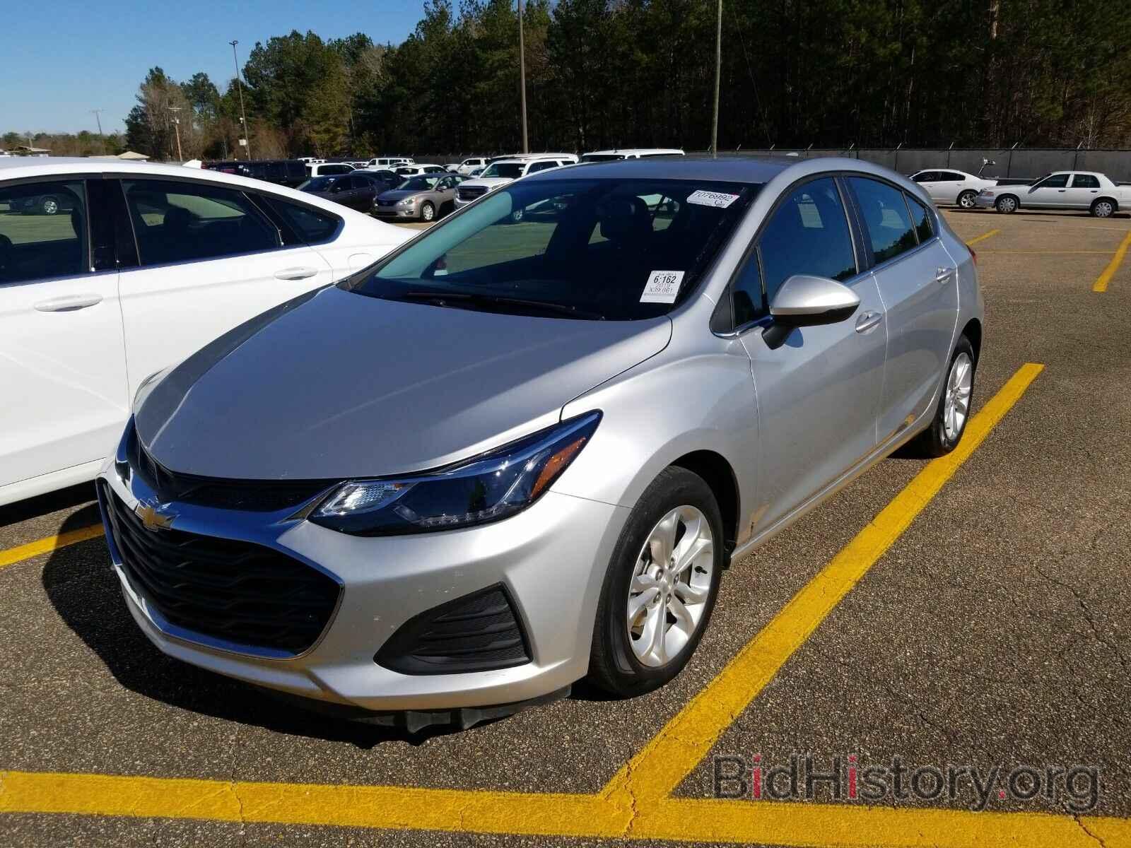 Photo 3G1BE6SM2KS562452 - Chevrolet Cruze 2019