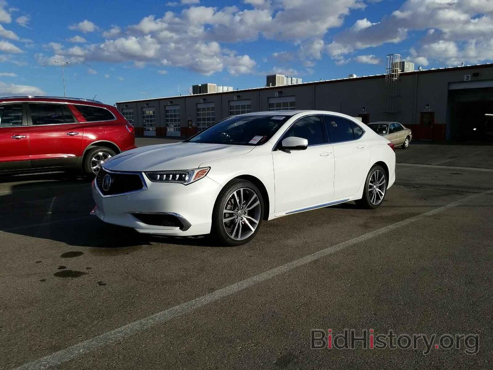 Фотография 19UUB2F4XKA010289 - Acura TLX 2019