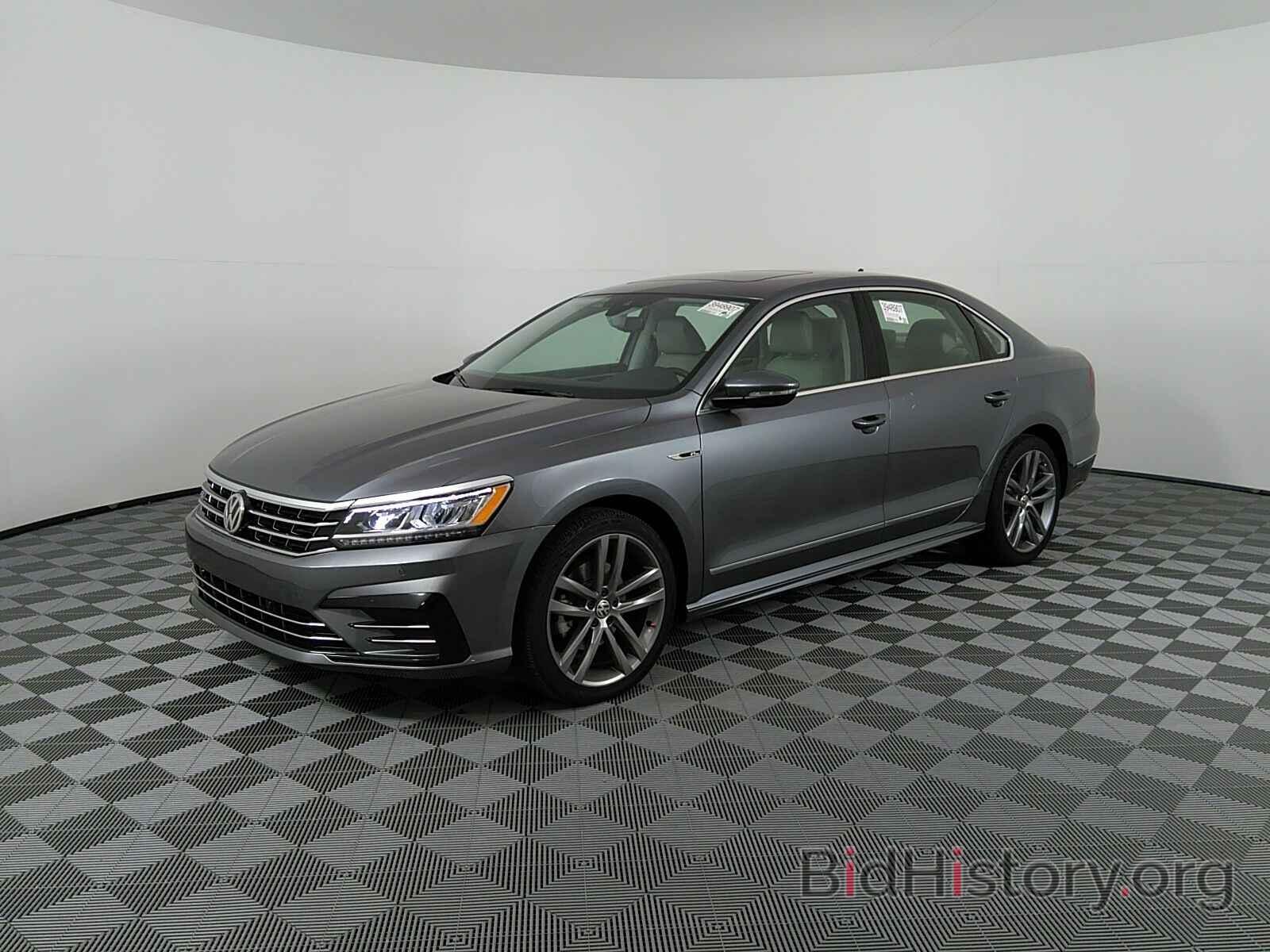 Photo 1VWMA7A34KC010495 - Volkswagen Passat 2019