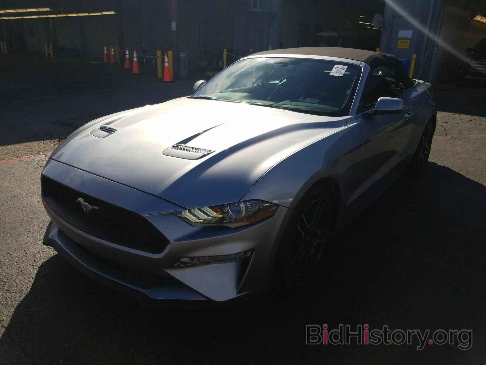 Photo 1FATP8UH5L5113320 - Ford Mustang 2020