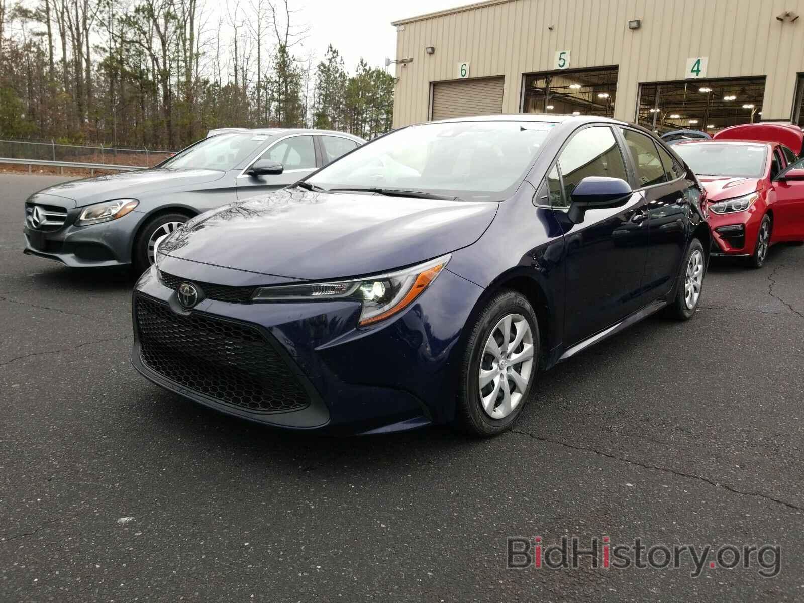 Photo JTDEPRAE8LJ074801 - Toyota Corolla LE 2020