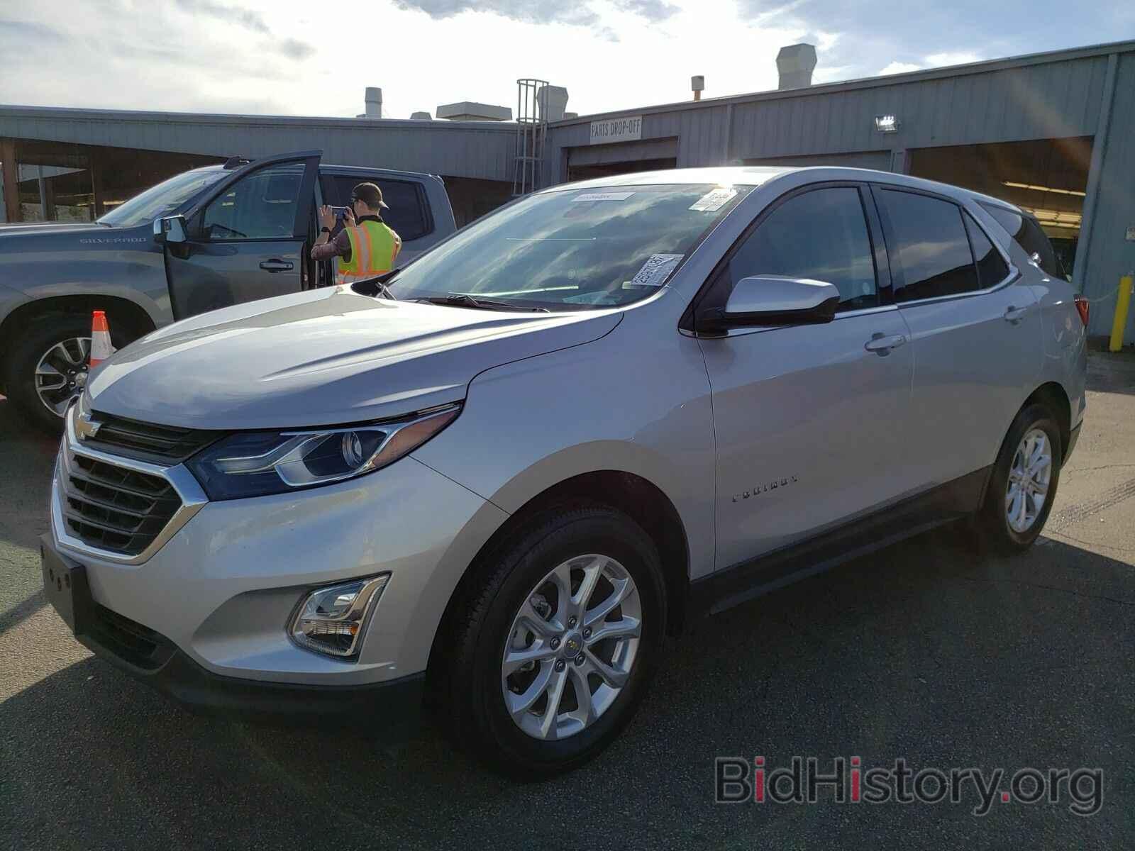 Photo 2GNAXUEV1L6110165 - Chevrolet Equinox AWD 2020