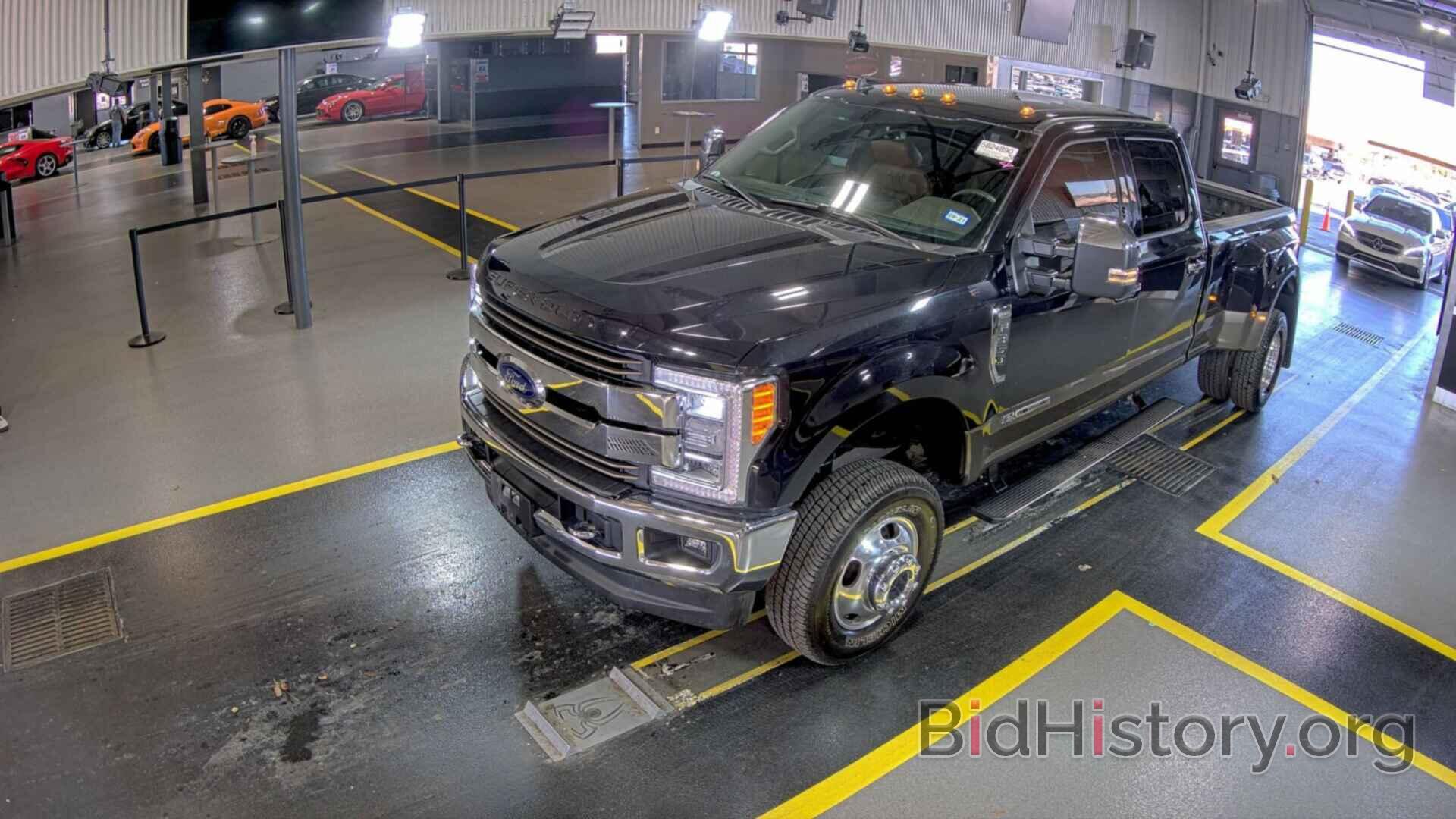 Photo 1FT8W3DTXKEF64574 - Ford Super Duty F-350 DRW 2019