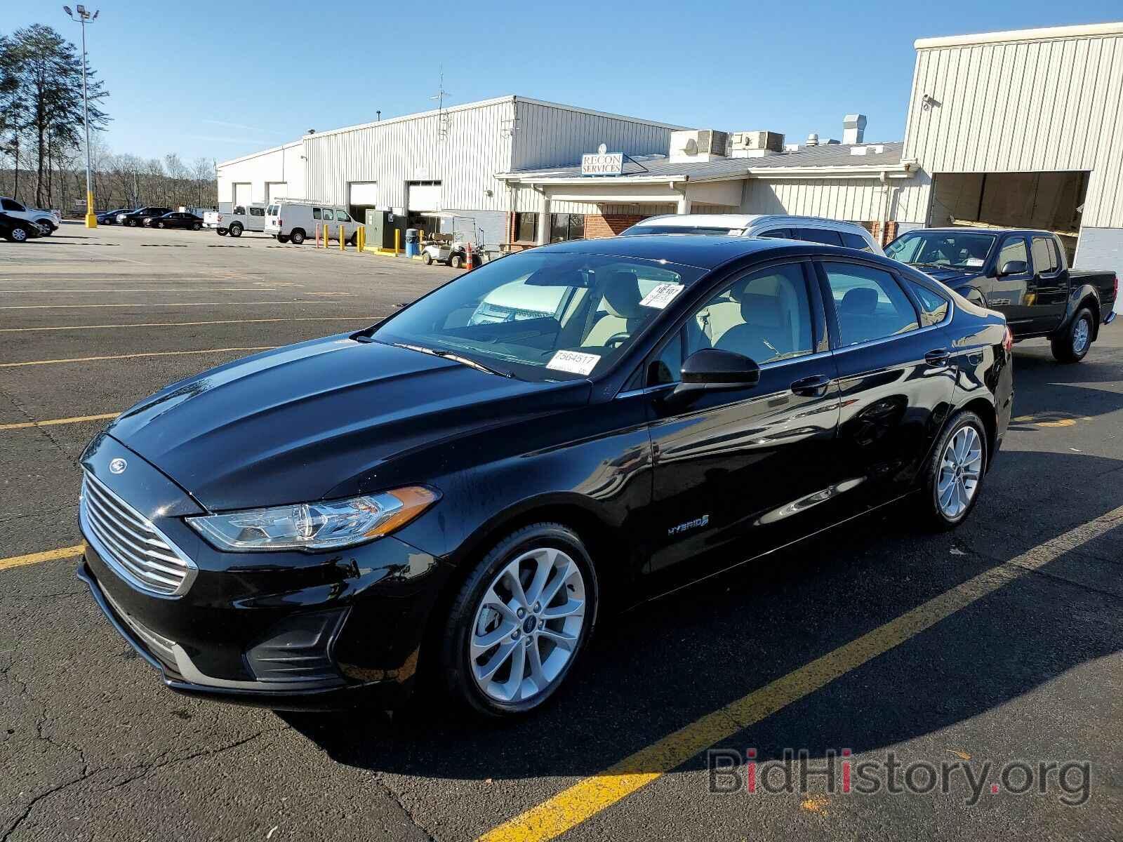 Photo 3FA6P0LU1KR272635 - Ford Fusion Hybrid 2019