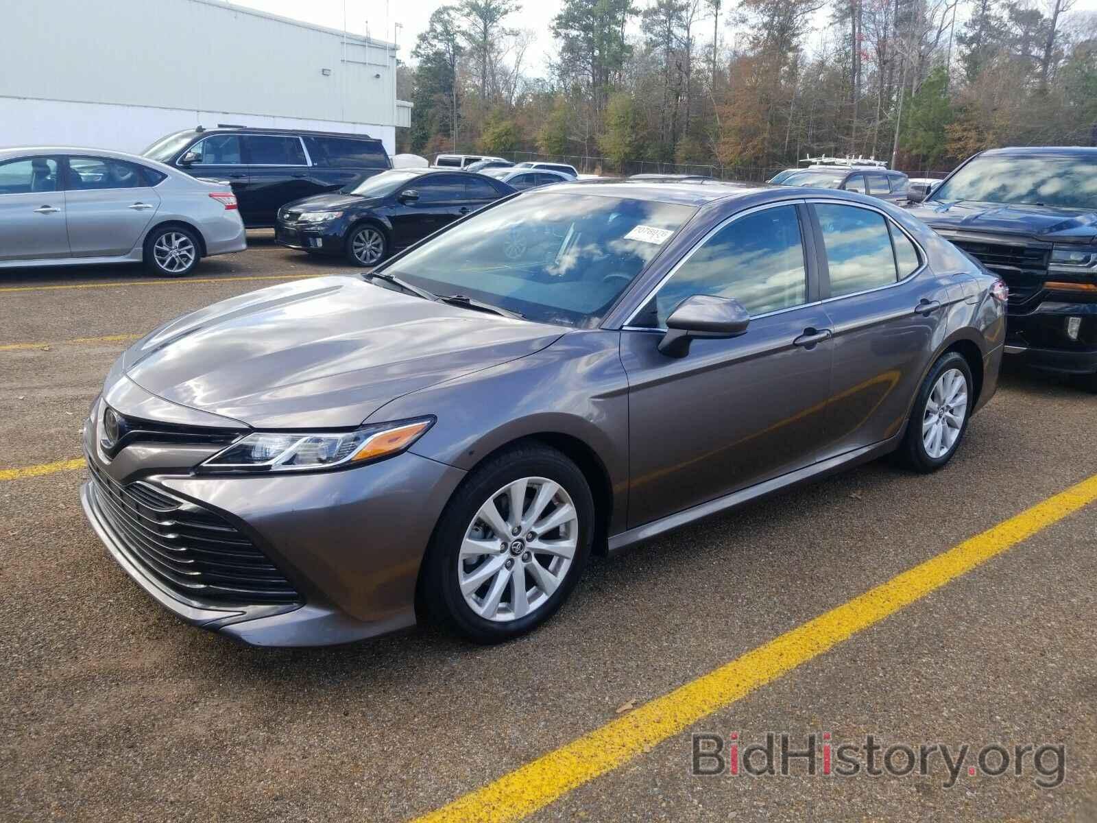 Фотография 4T1B11HK4KU681644 - Toyota Camry LE 2019