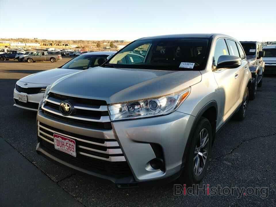 Photo 5TDBZRFH2KS946844 - Toyota Highlander 2019