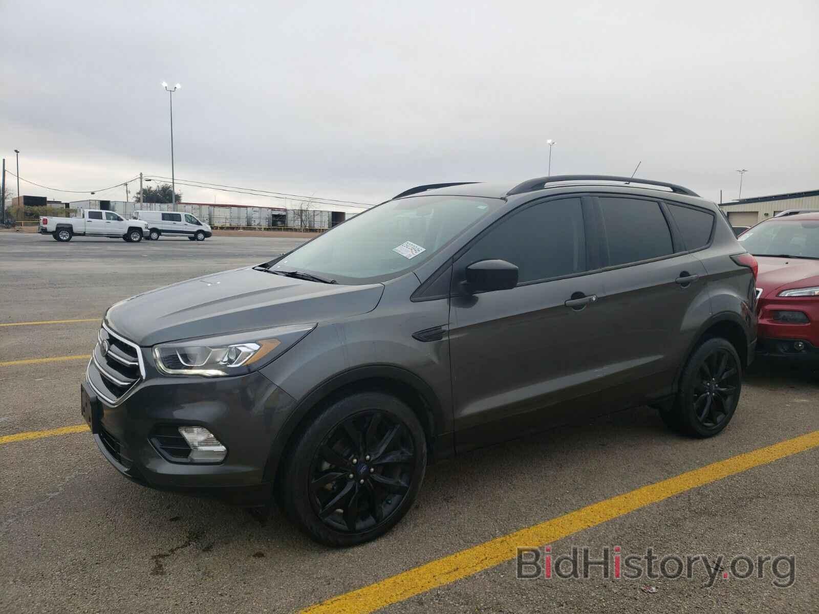 Фотография 1FMCU0GDXKUA24596 - Ford Escape 2019