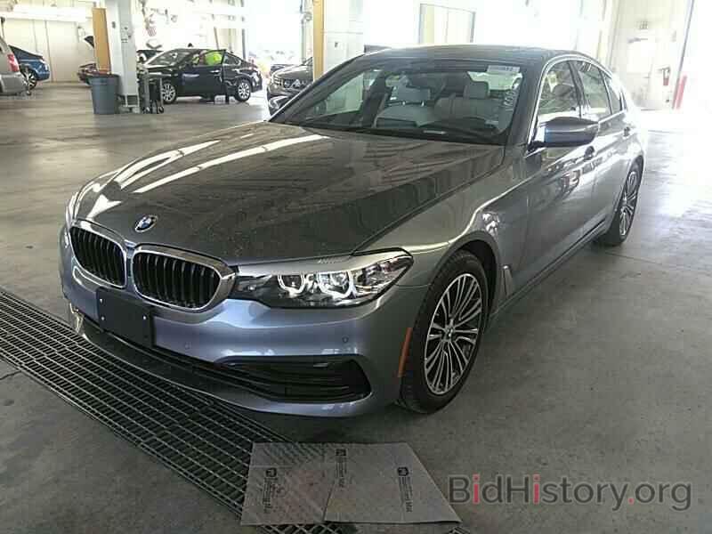 Photo WBAJA5C57KBX86776 - BMW 5 Series 2019