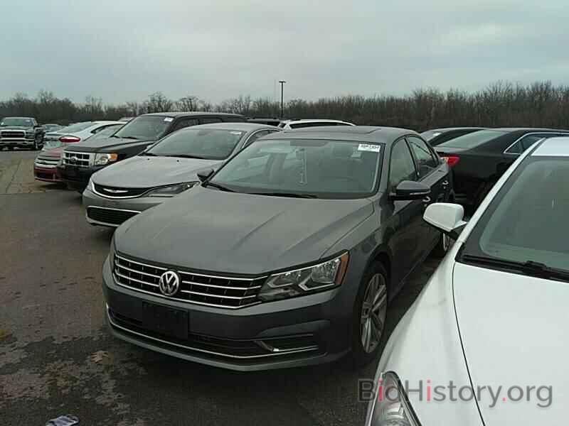 Photo 1VWLA7A33KC011374 - Volkswagen Passat 2019