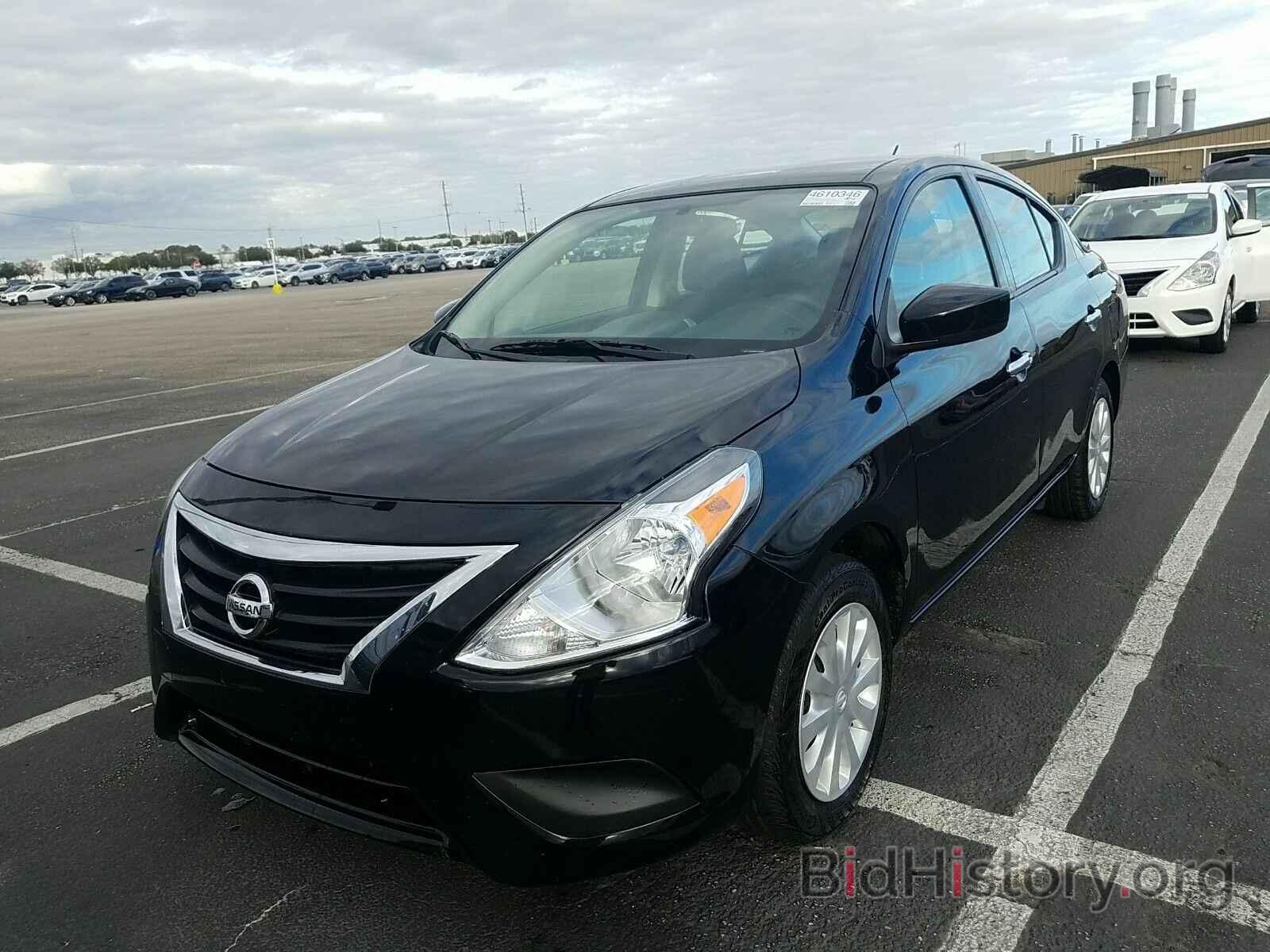 Photo 3N1CN7AP9KL817088 - Nissan Versa Sedan 2019