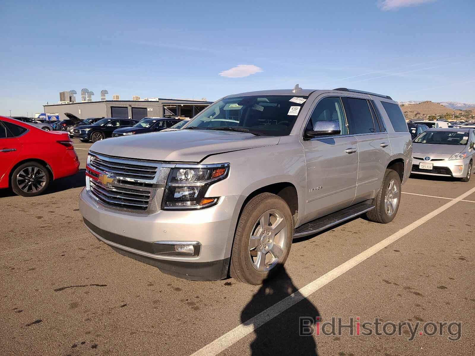 Photo 1GNSCCKC8LR219112 - Chevrolet Tahoe 2020