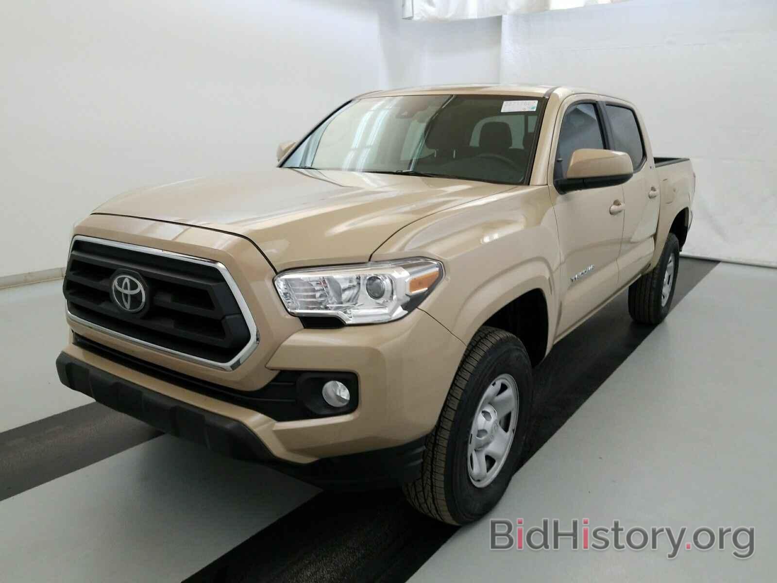 Фотография 5TFAX5GN3LX168810 - Toyota Tacoma 2WD 2020