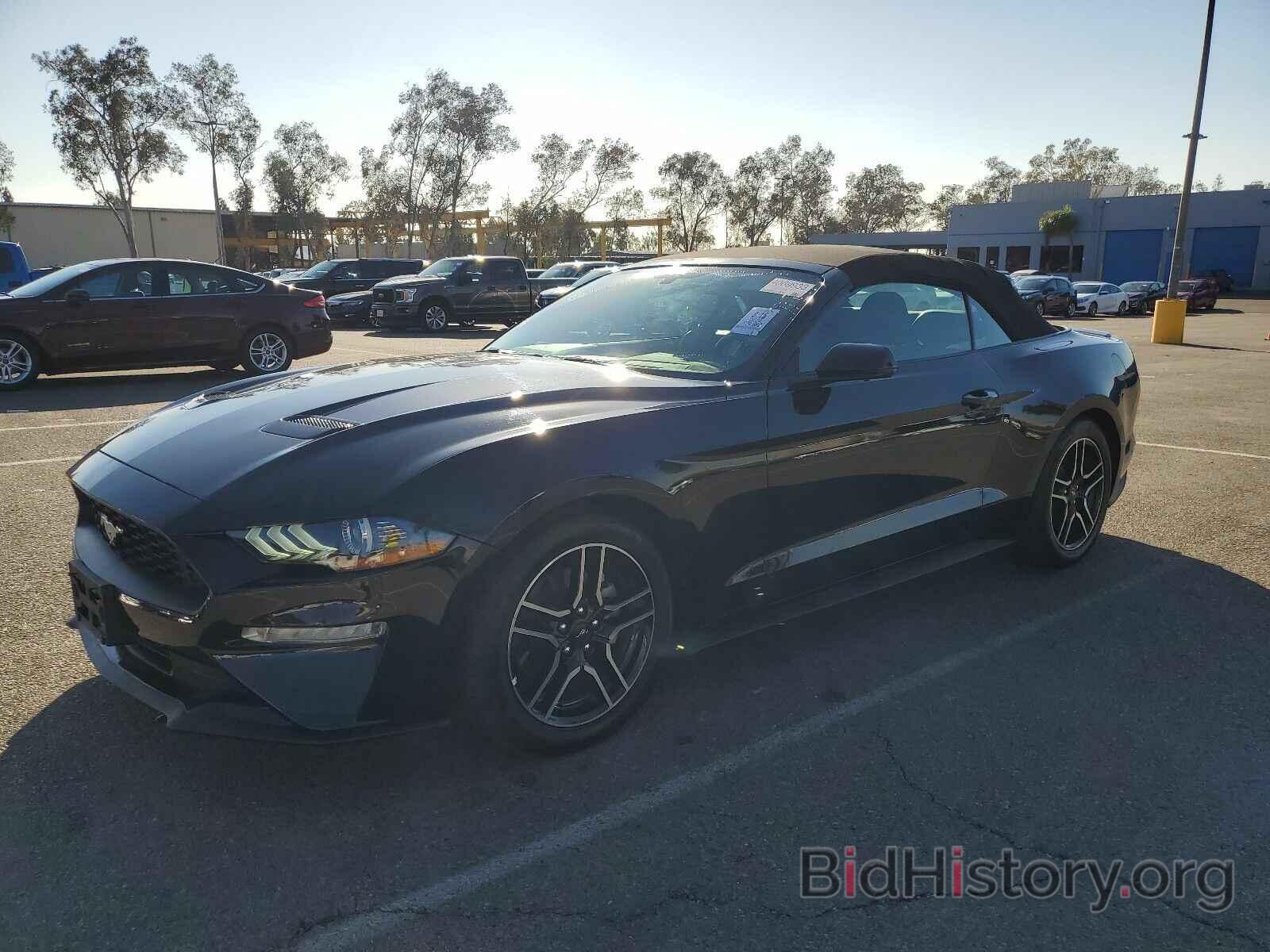 Photo 1FATP8UH1L5101696 - Ford Mustang 2020