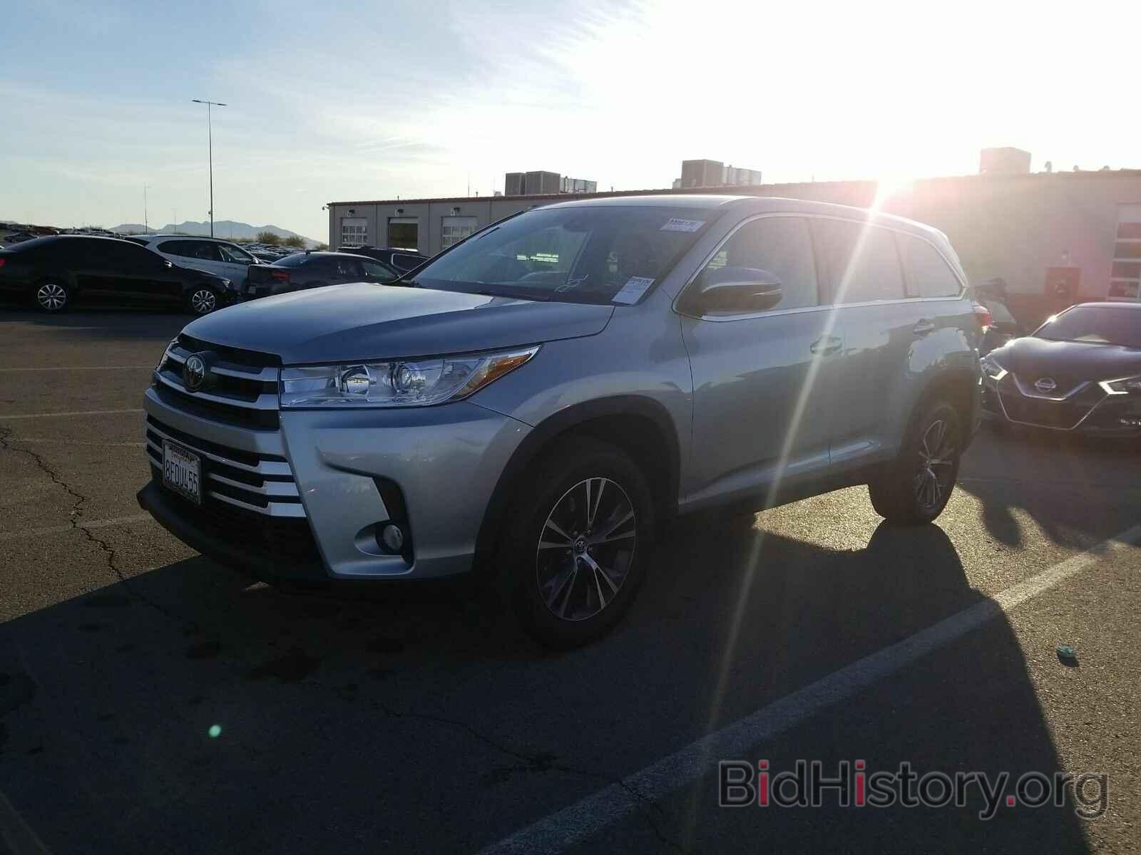 Фотография 5TDZZRFH7KS294334 - Toyota Highlander 2019