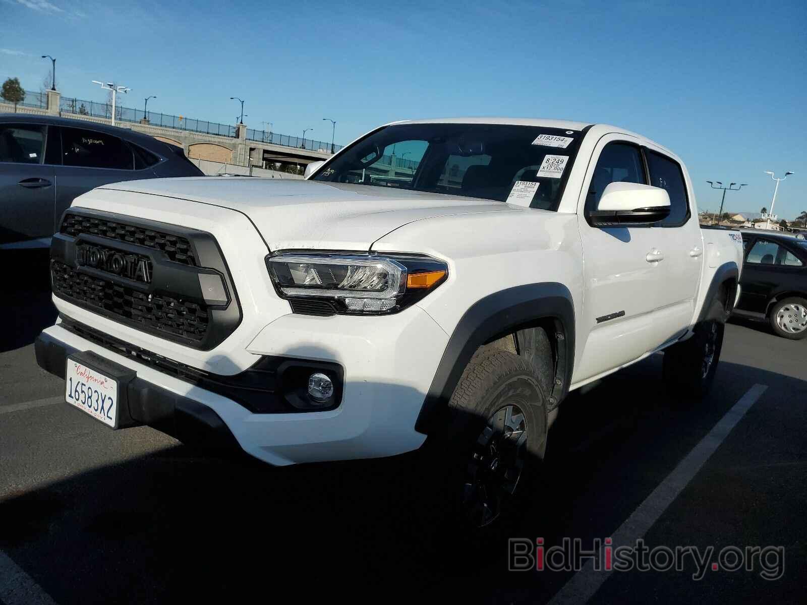 Фотография 5TFCZ5AN0LX217778 - Toyota Tacoma 4WD 2020