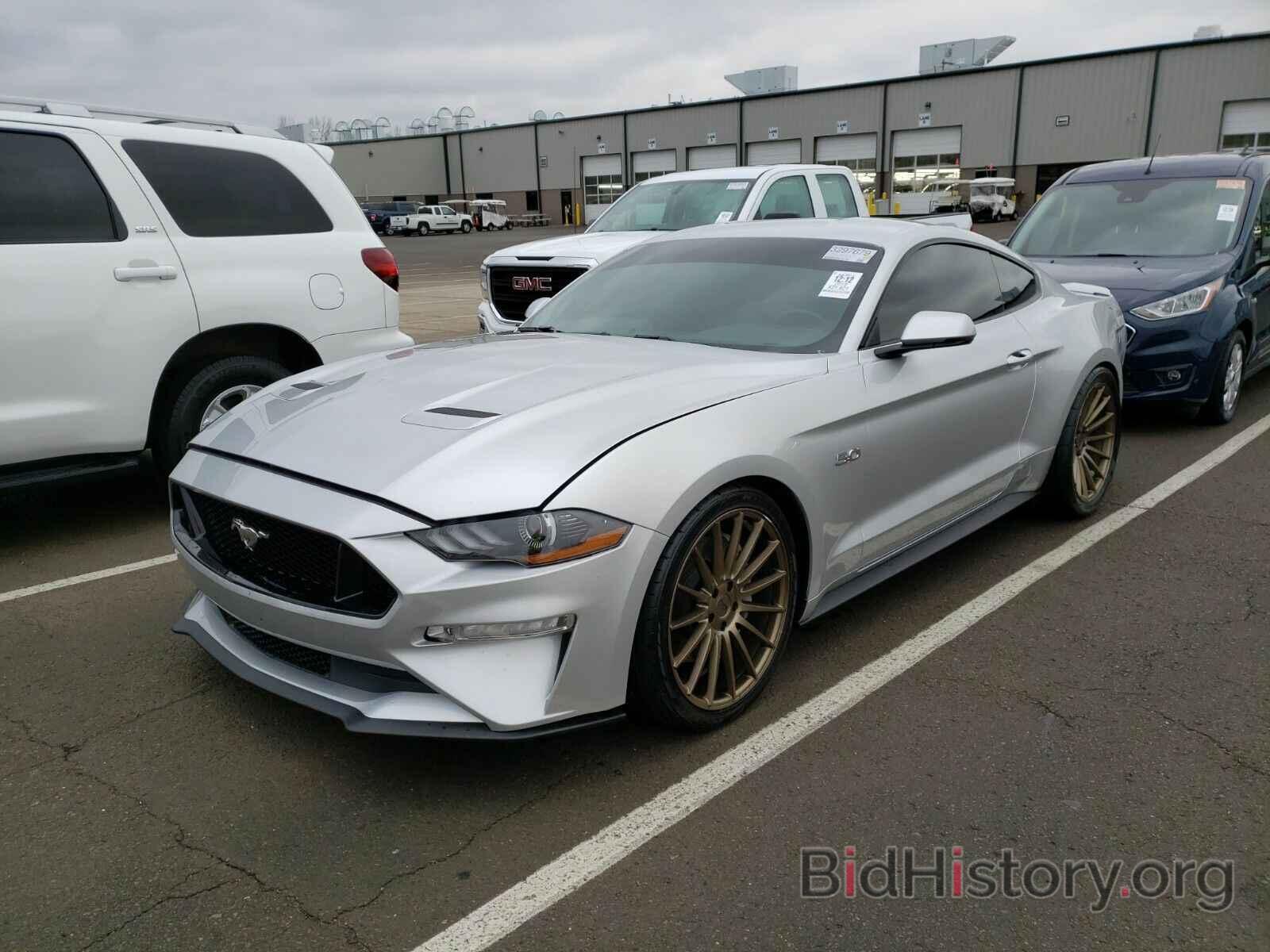 Photo 1FA6P8CF9K5186279 - Ford Mustang GT 2019