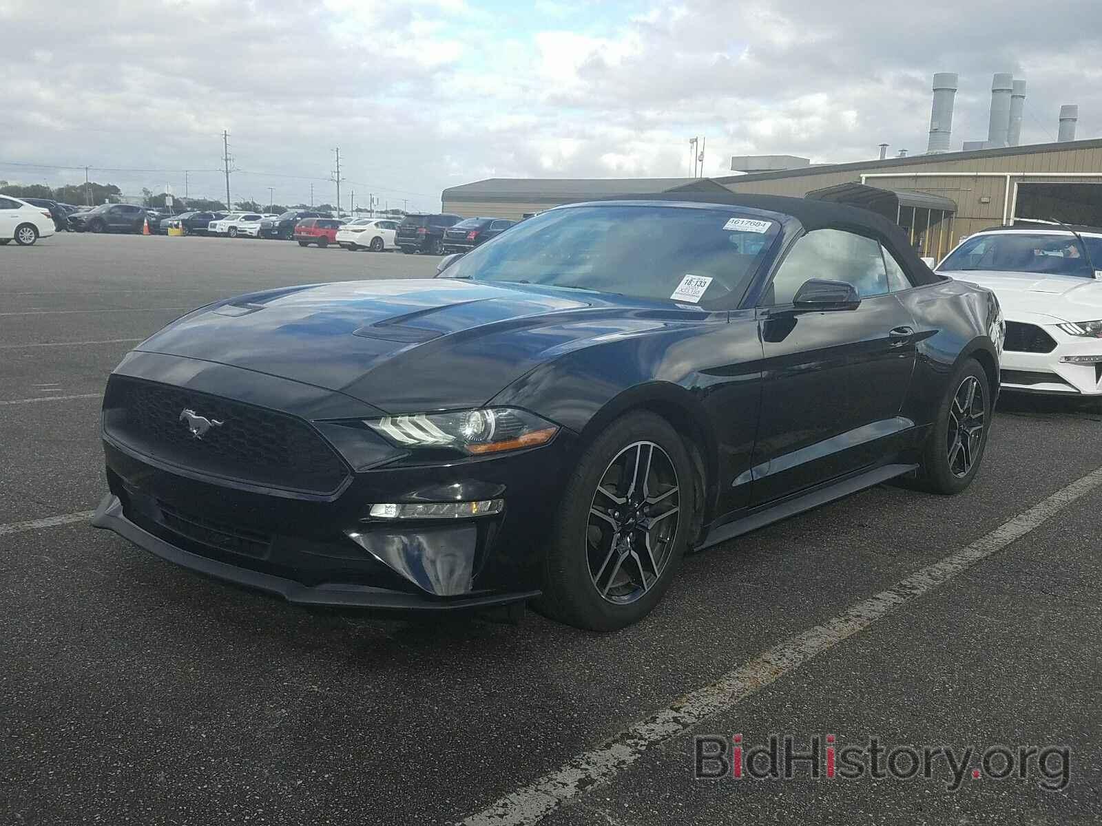 Photo 1FATP8UH9L5101395 - Ford Mustang 2020