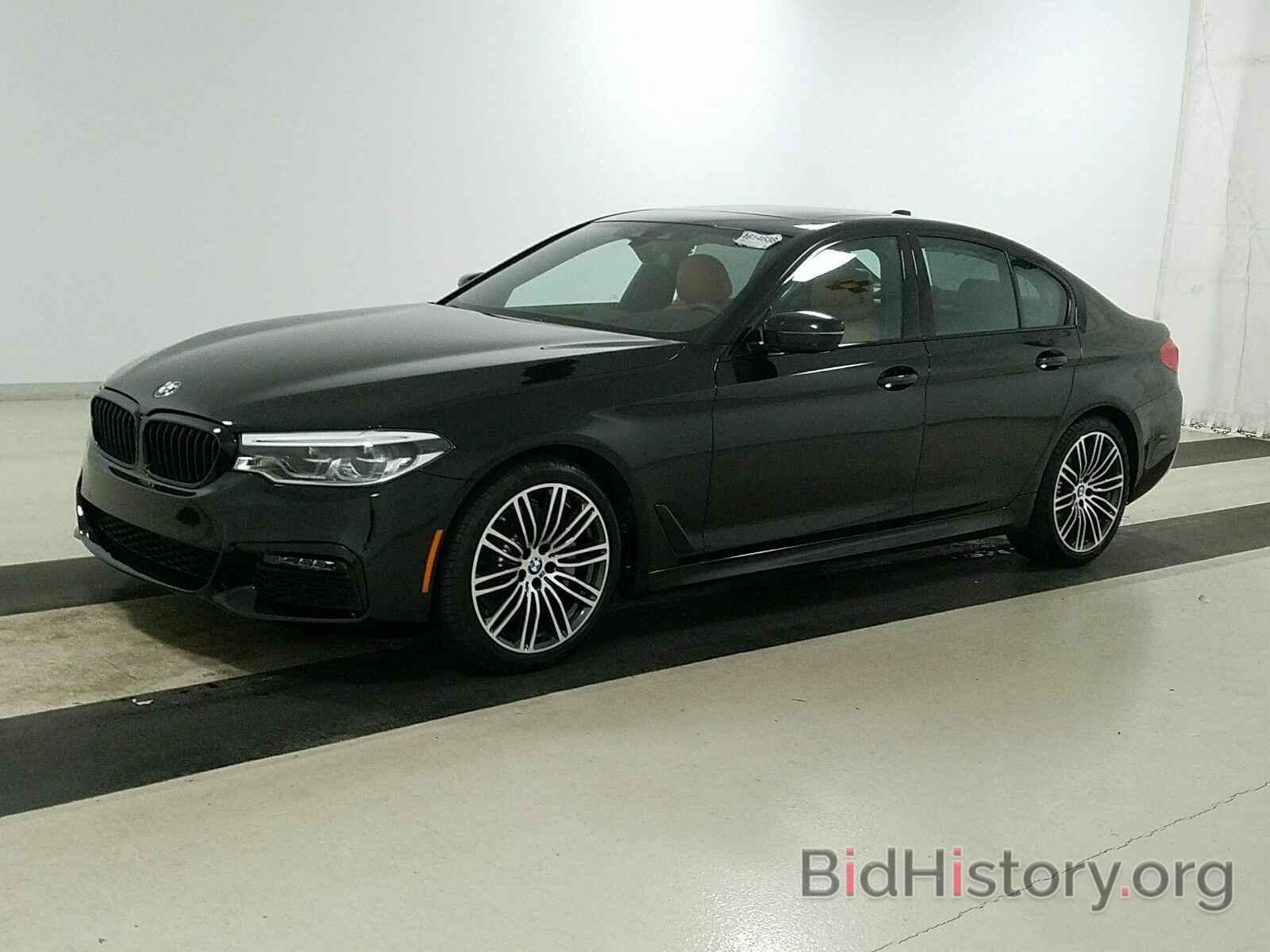 Photo WBAJE5C52KWW10263 - BMW 5 Series 2019