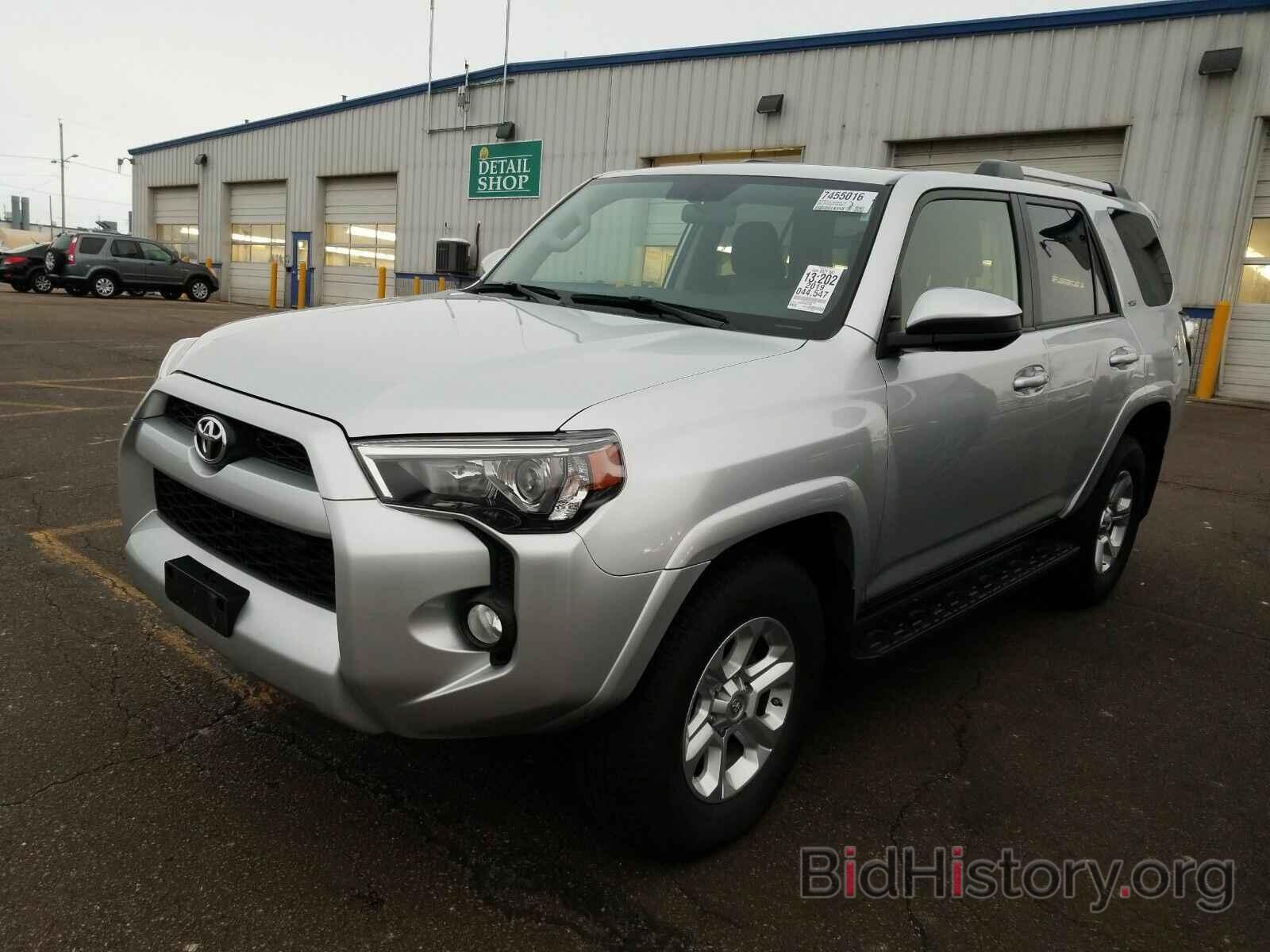 Photo JTEBU5JR5K5681832 - Toyota 4Runner SR5 2019