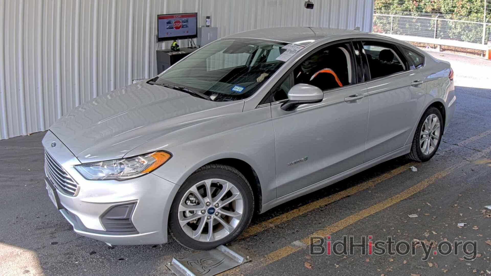 Photo 3FA6P0LU2KR143836 - Ford Fusion Hybrid 2019