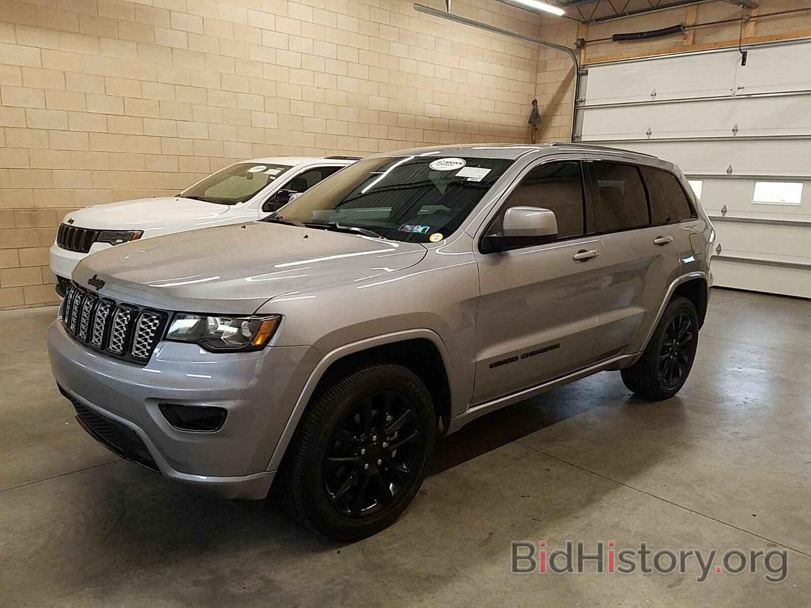 Photo 1C4RJFAGXLC156150 - Jeep Grand Cherokee 2020