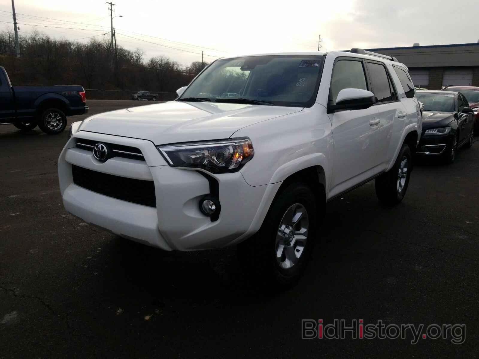 Фотография JTEBU5JR8L5738686 - Toyota 4Runner SR5 2020