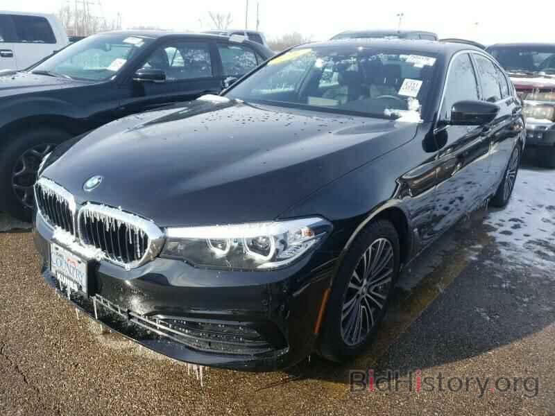 Photo WBAJR7C08LWW64821 - BMW 5 Series 2020