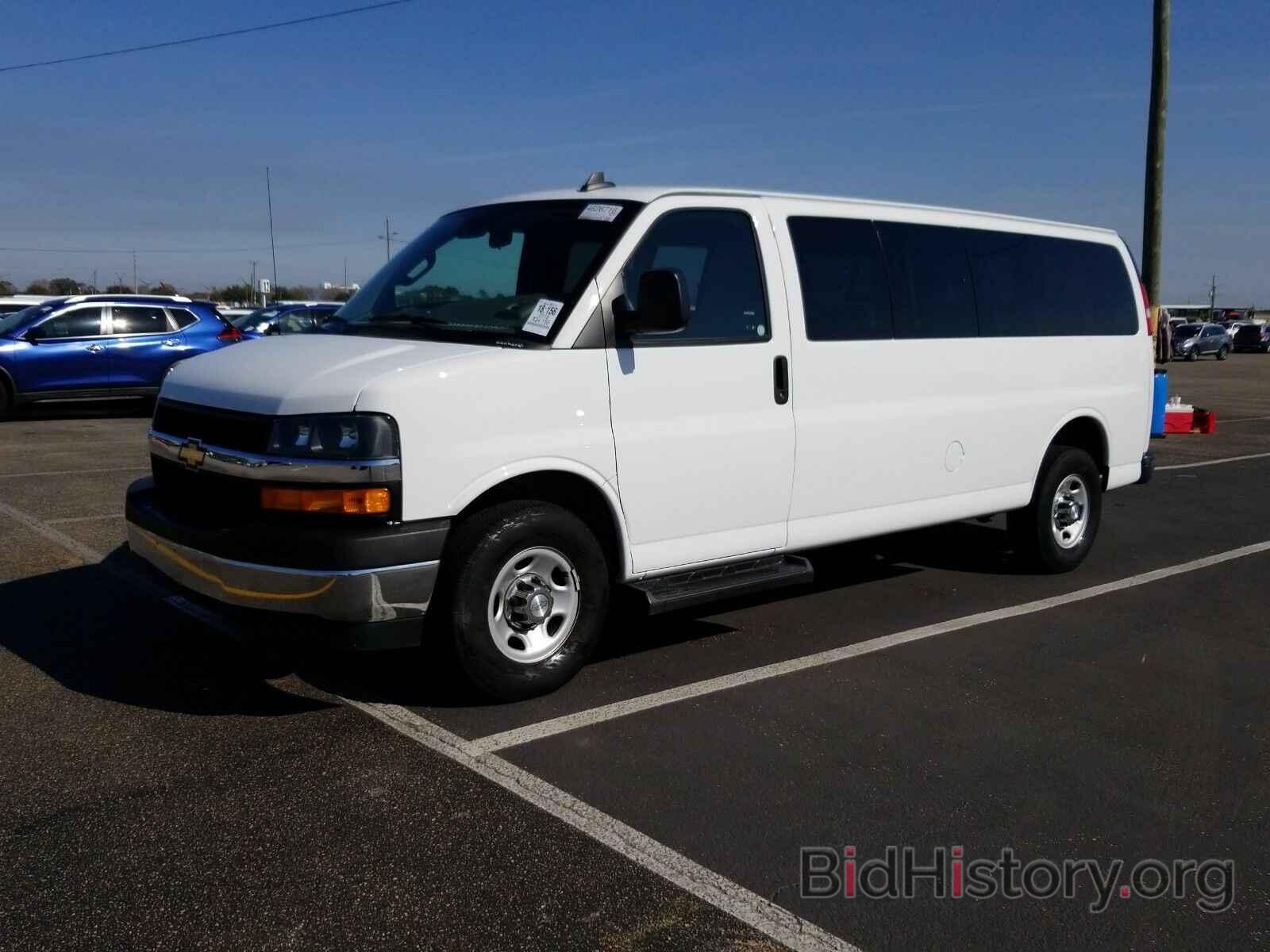 Фотография 1GAZGPFG0K1207977 - Chevrolet Express Passenger 2019