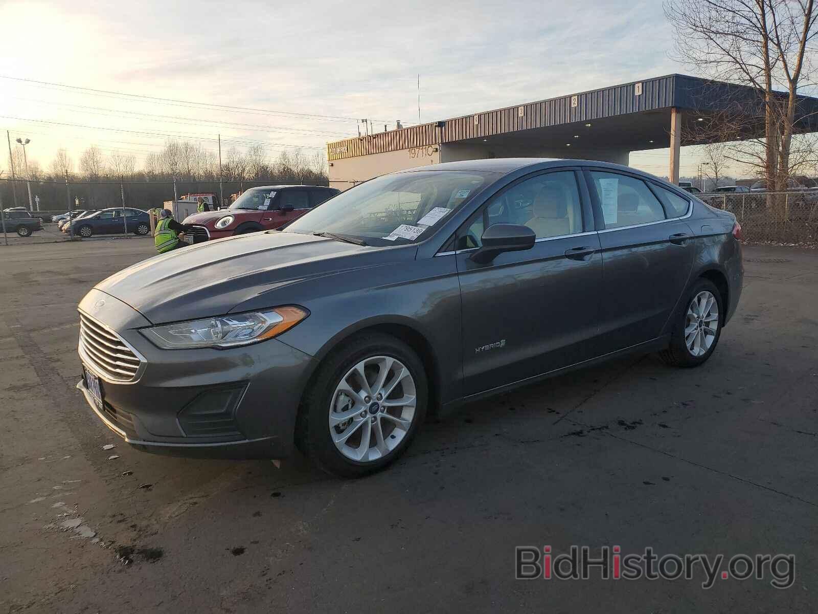 Фотография 3FA6P0LU2KR121402 - Ford Fusion Hybrid 2019