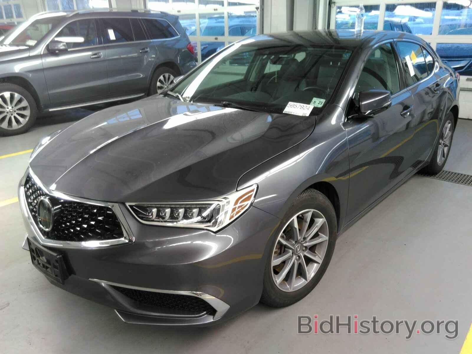 Photo 19UUB1F34KA000438 - Acura TLX 2019