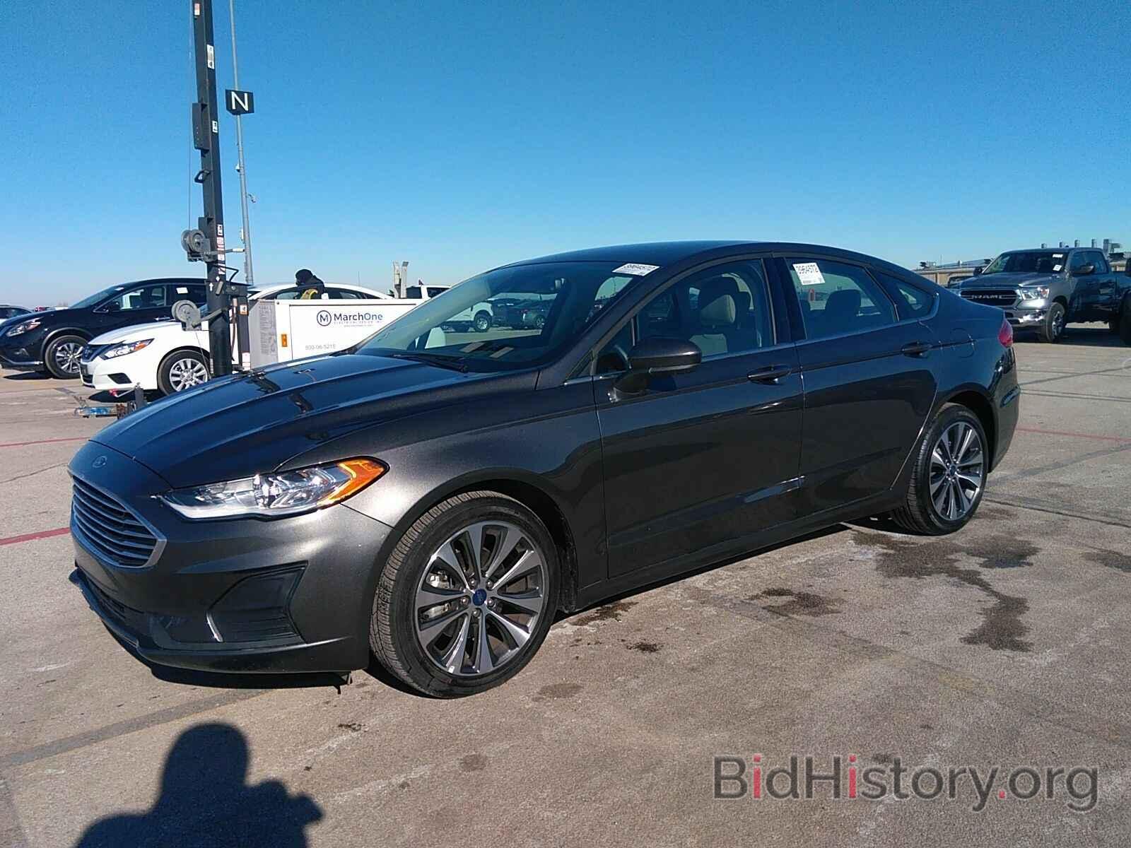 Photo 3FA6P0T99LR197129 - Ford Fusion 2020