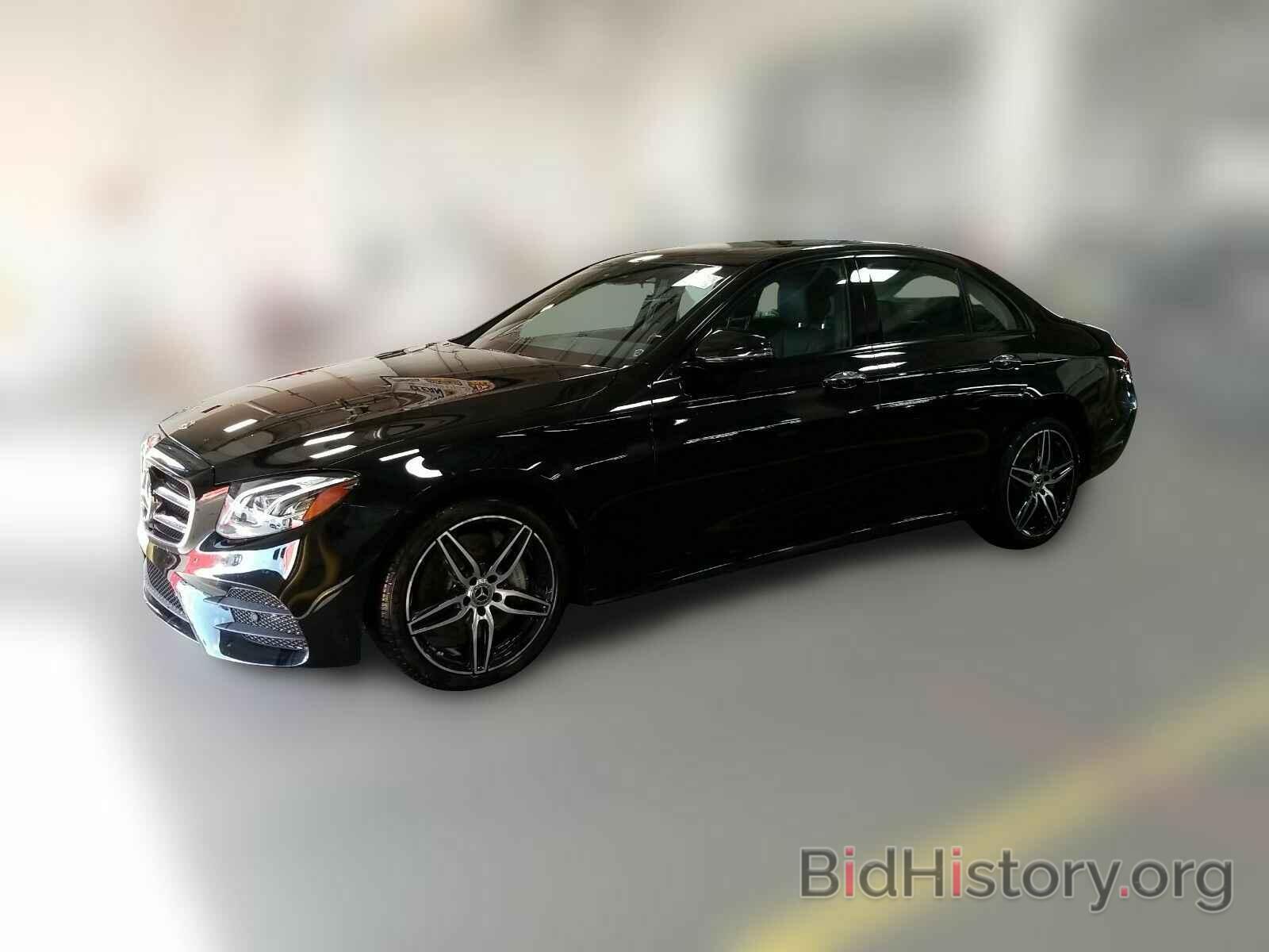 Photo W1KZF6JB4LA801785 - Mercedes-Benz E-Class 2020