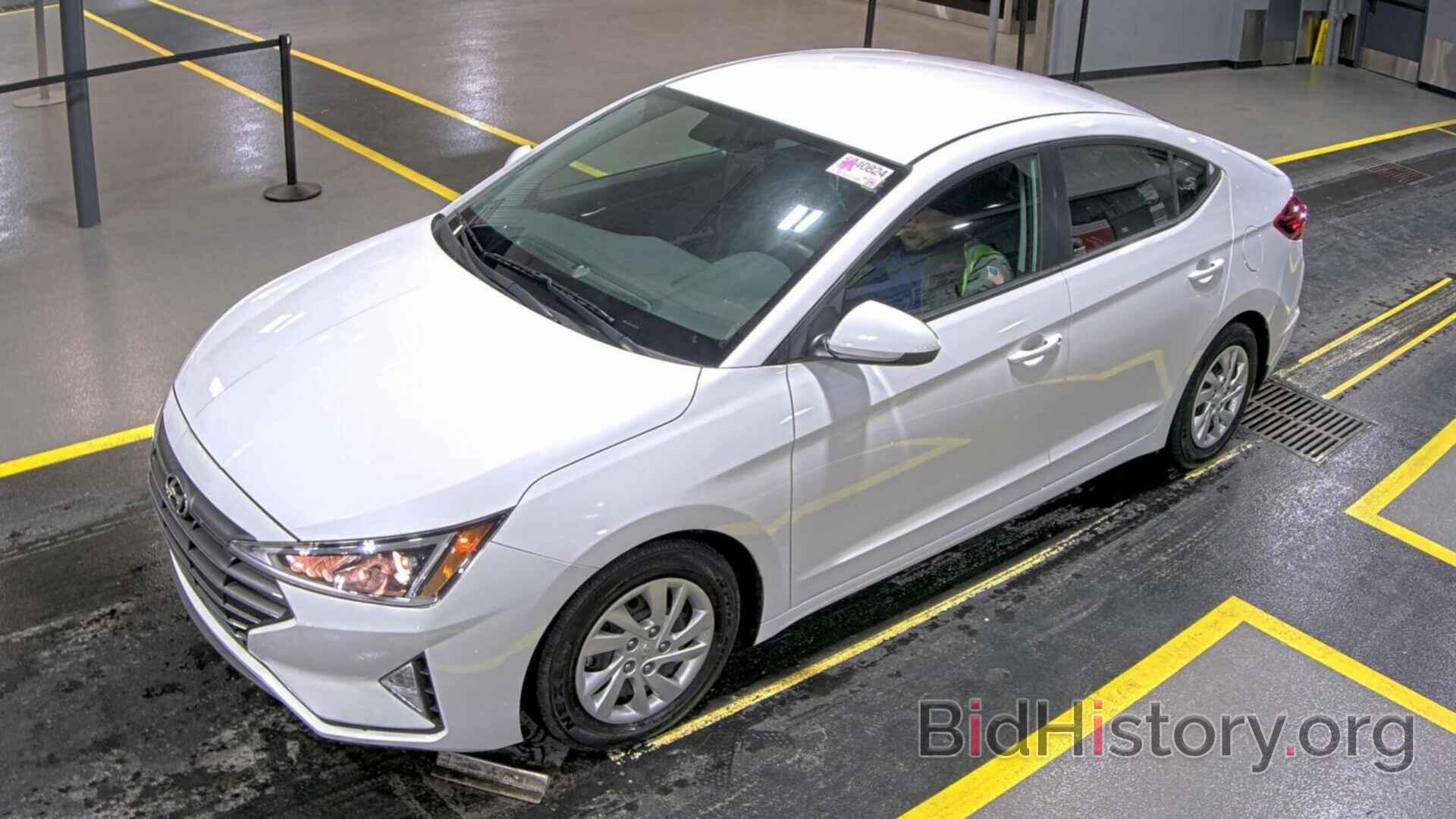 Фотография 5NPD74LF8KH480203 - Hyundai Elantra SE 2019