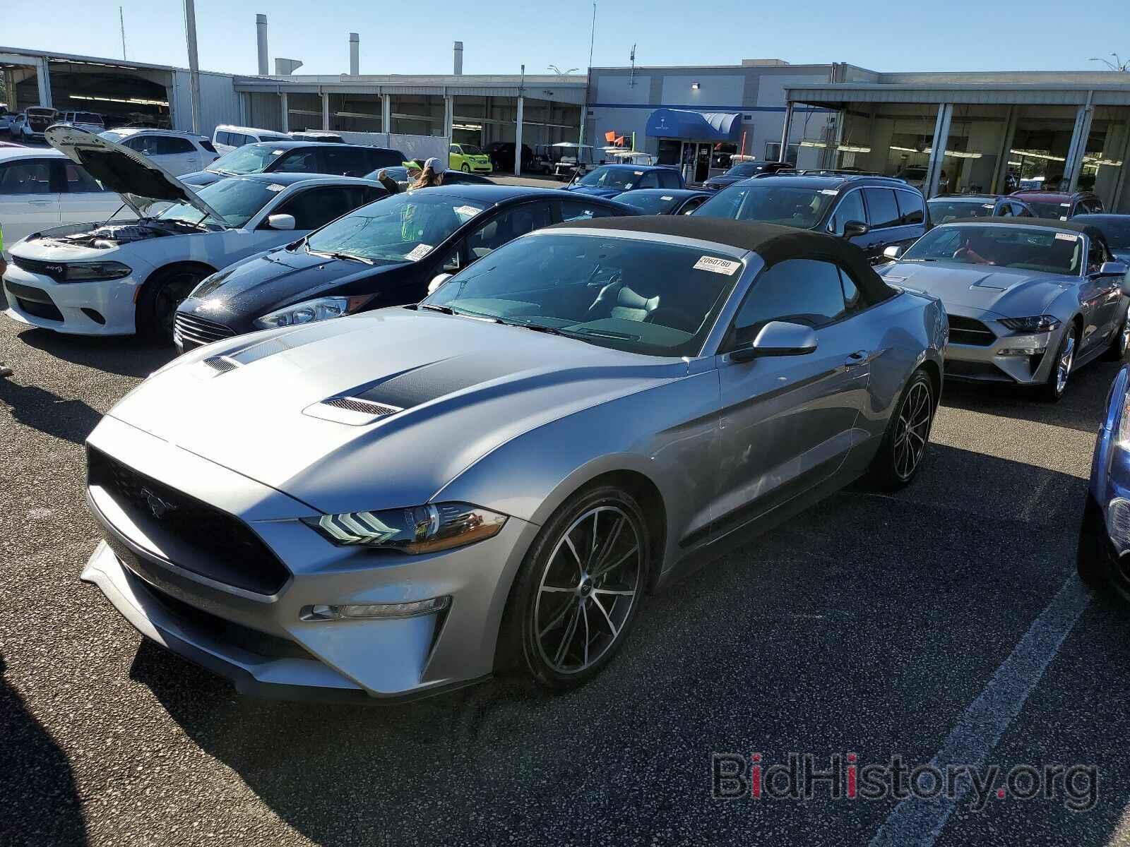 Photo 1FATP8UH7L5138123 - Ford Mustang 2020