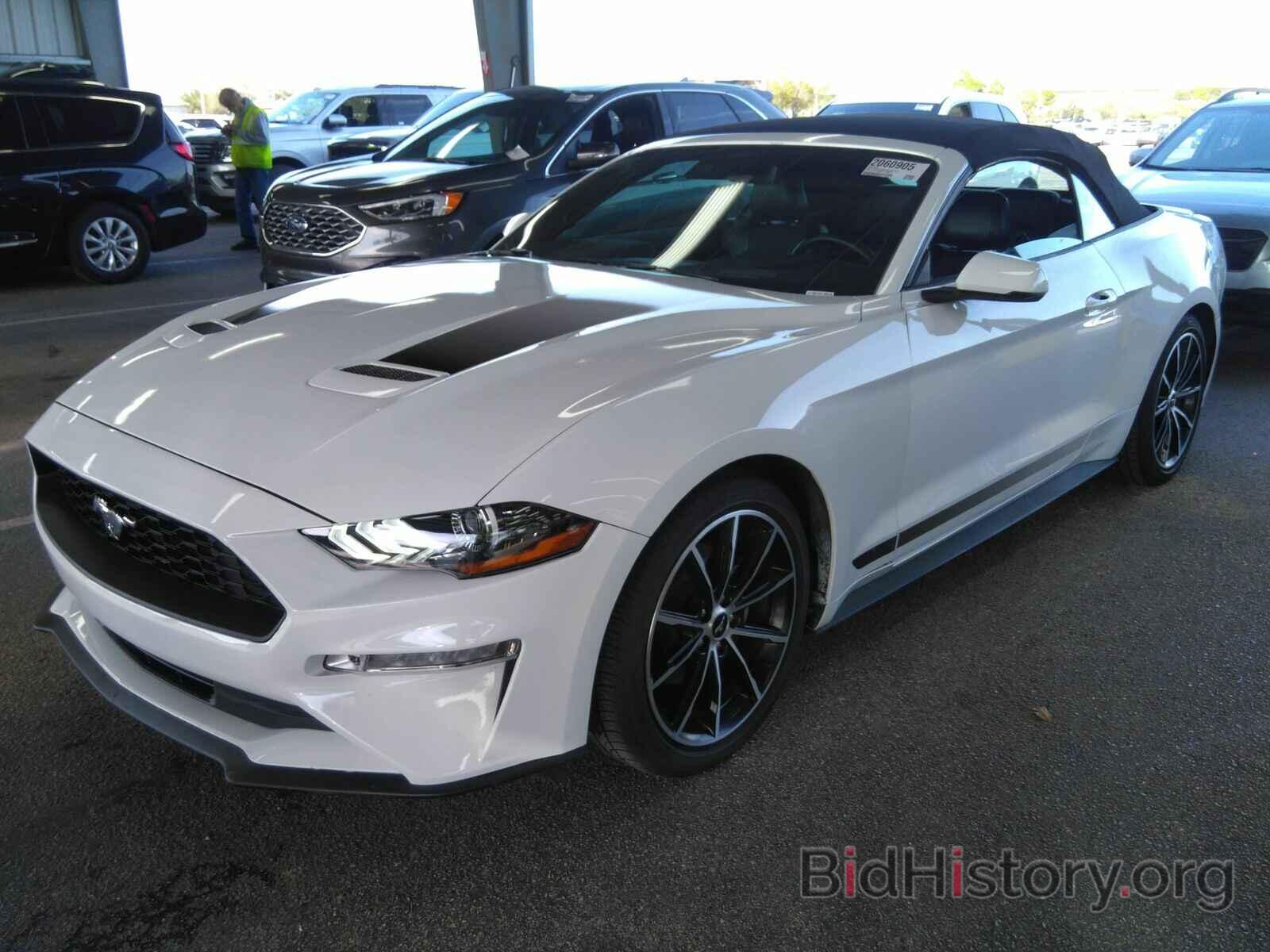 Photo 1FATP8UHXL5138570 - Ford Mustang 2020