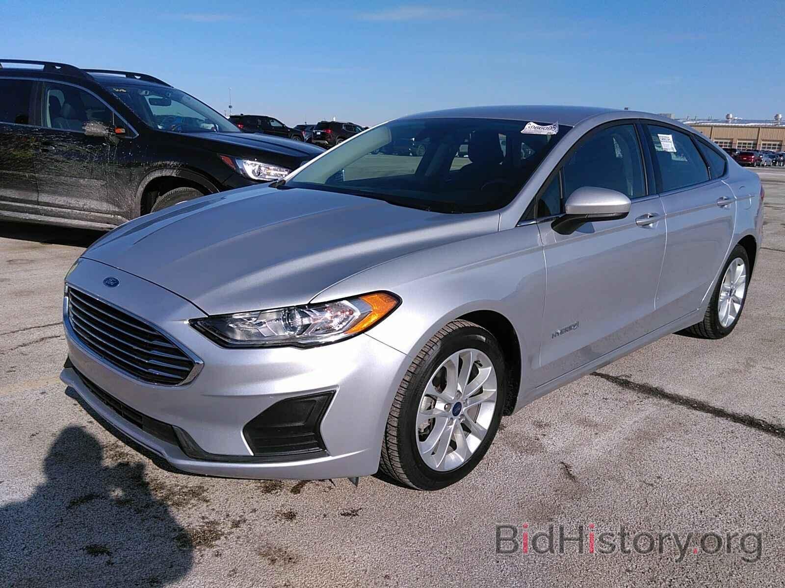 Photo 3FA6P0LU4KR197123 - Ford Fusion Hybrid 2019