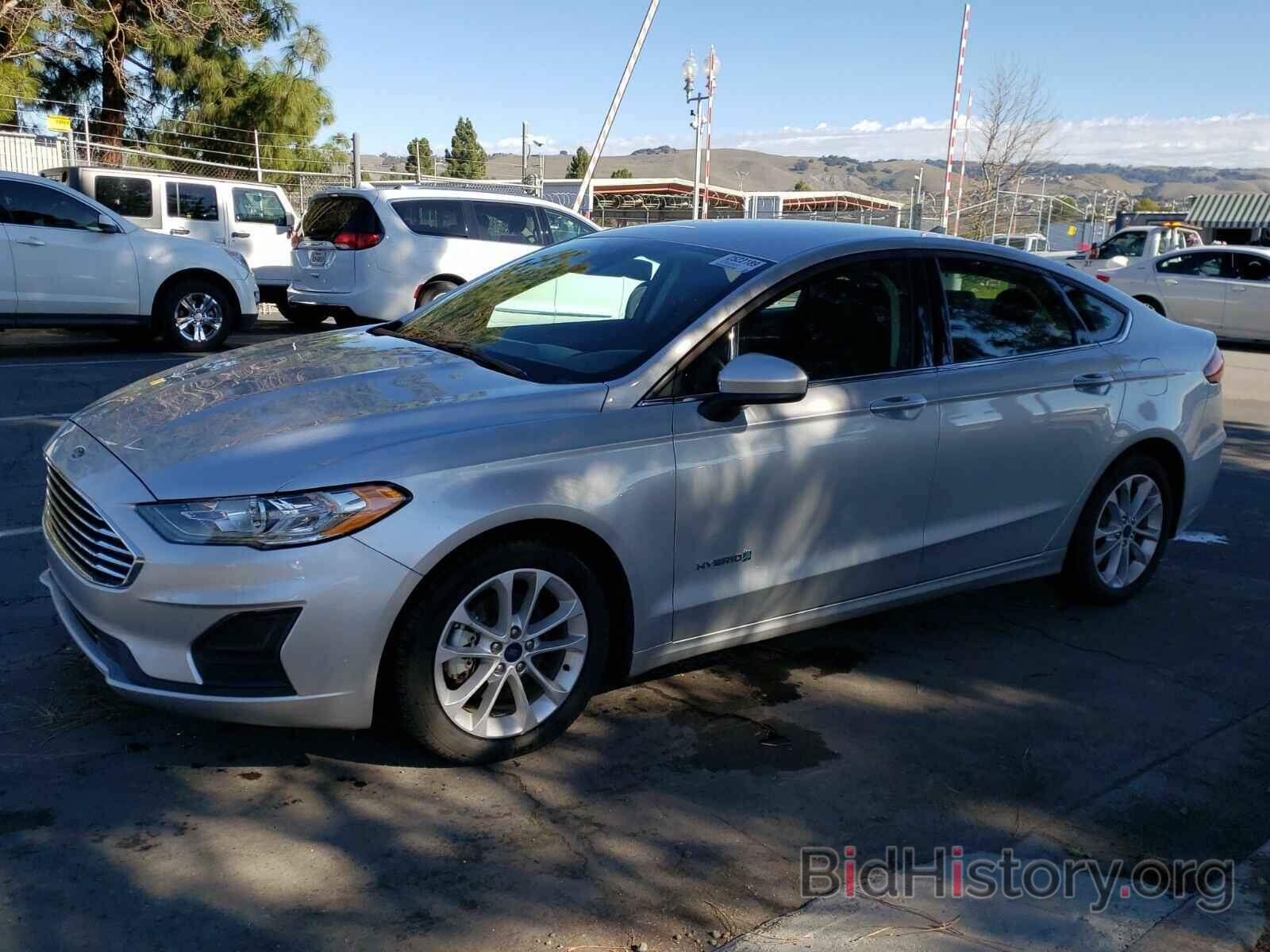 Photo 3FA6P0LU8KR262989 - Ford Fusion Hybrid 2019