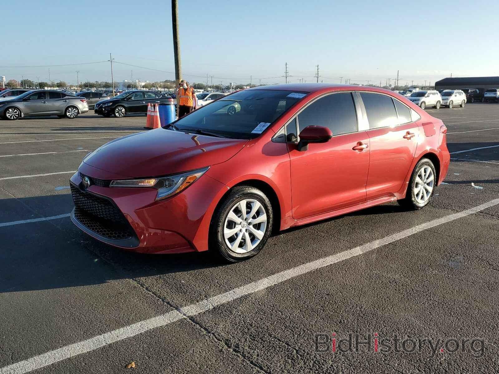 Photo JTDEPRAE8LJ099892 - Toyota Corolla LE 2020