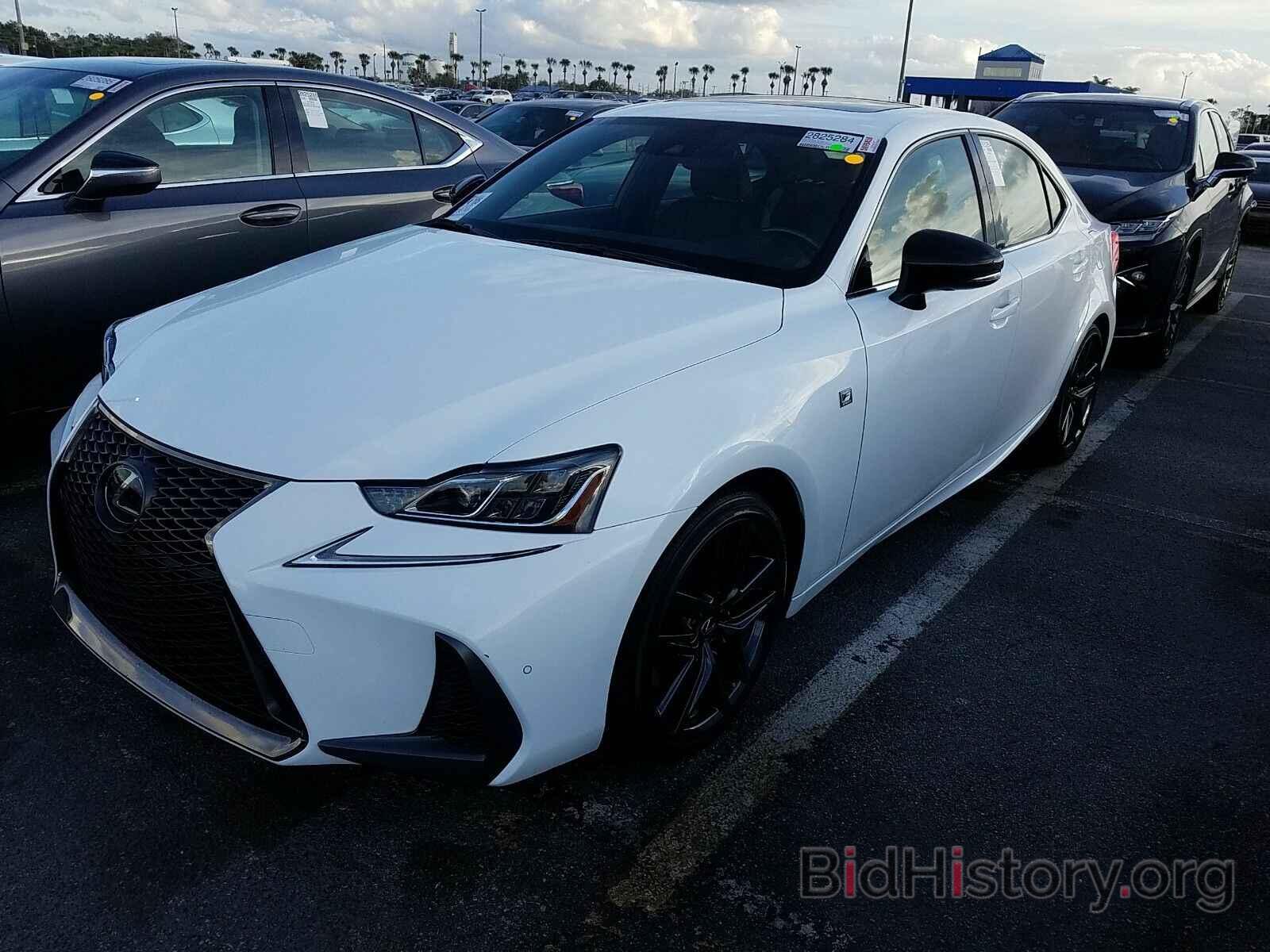 Photo JTHGA1D20L5105091 - Lexus IS IS 2020