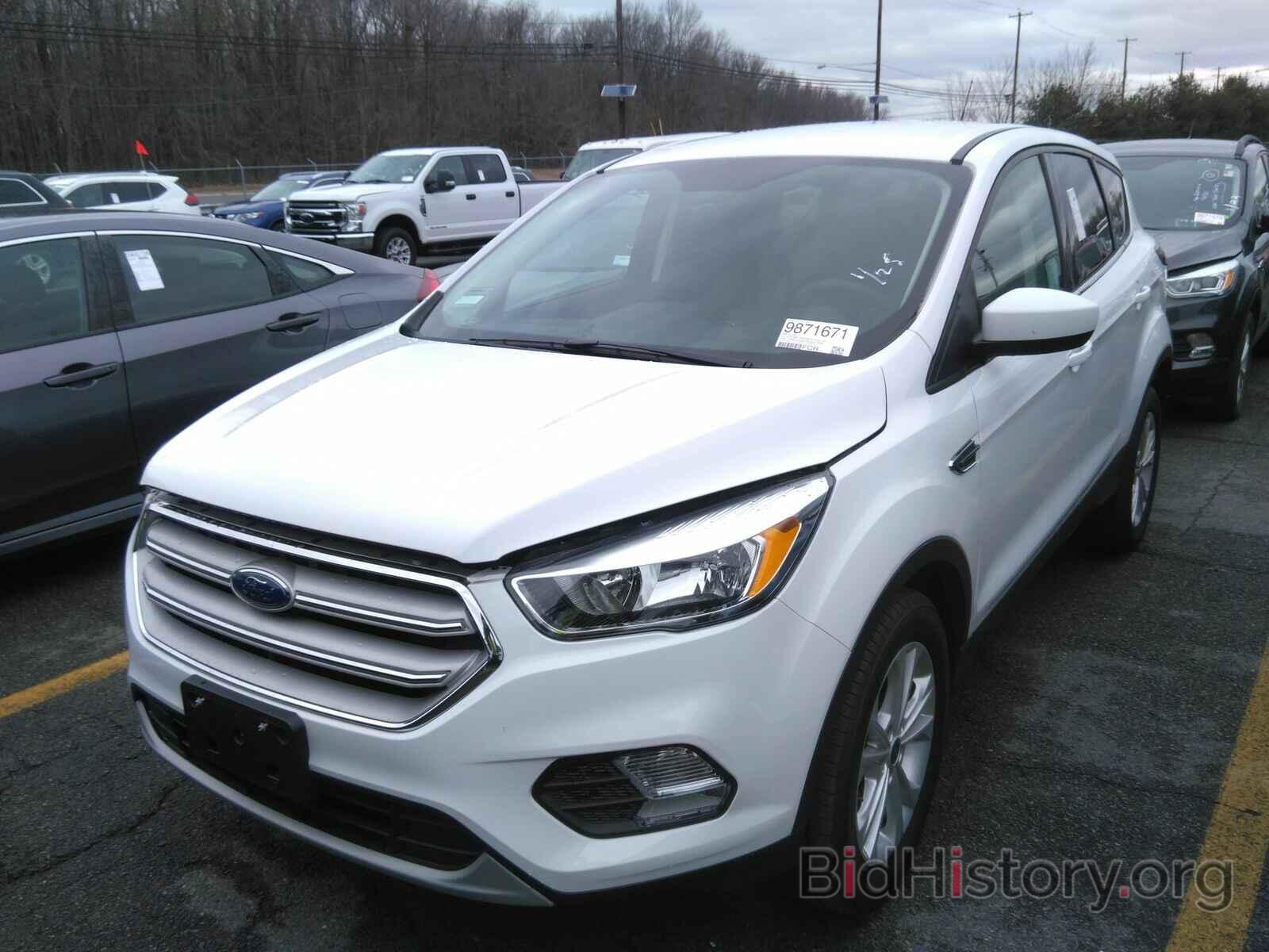 Photo 1FMCU0GD7KUC27638 - Ford Escape 2019